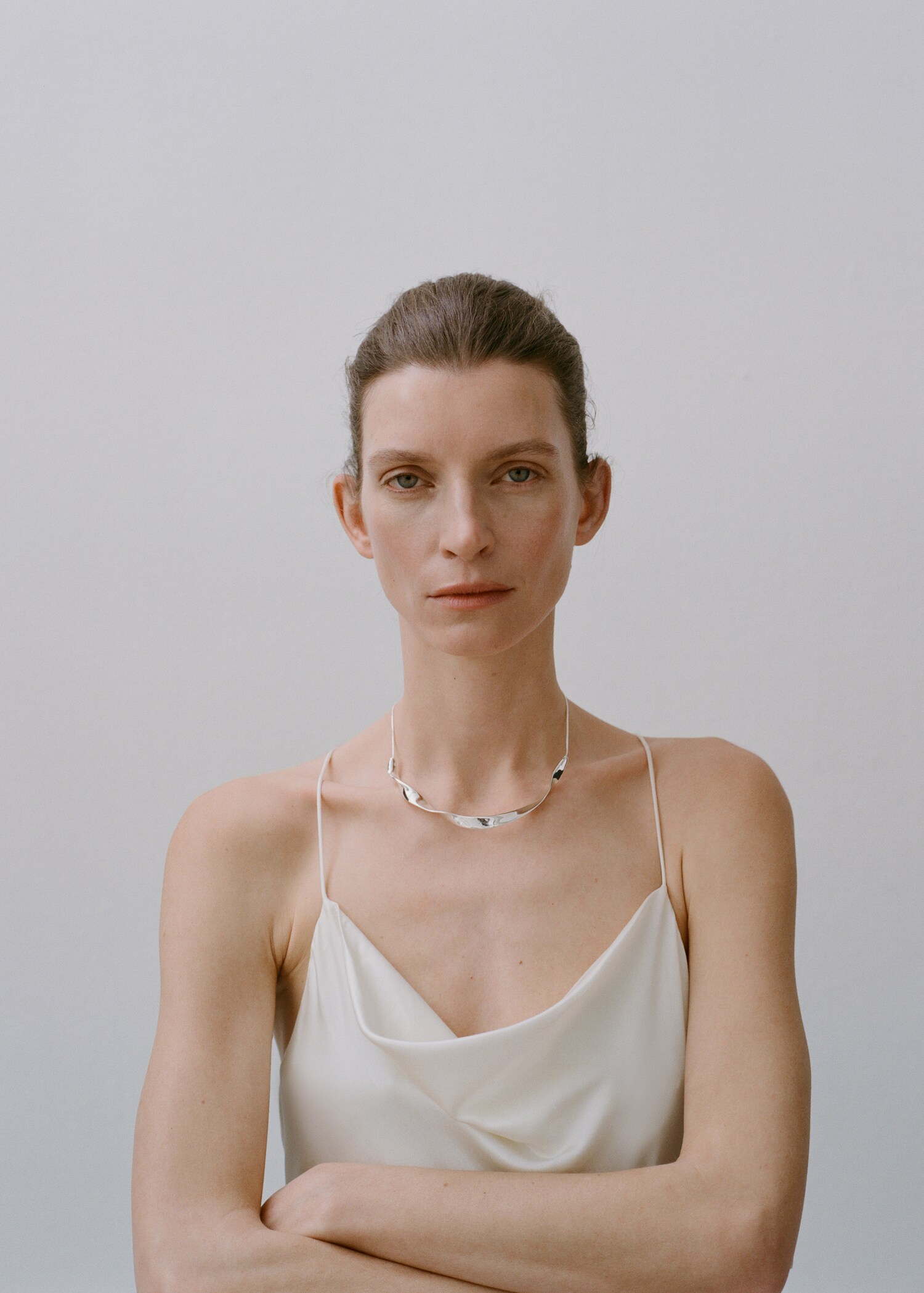 Wavy-design necklace - Details of the article 6