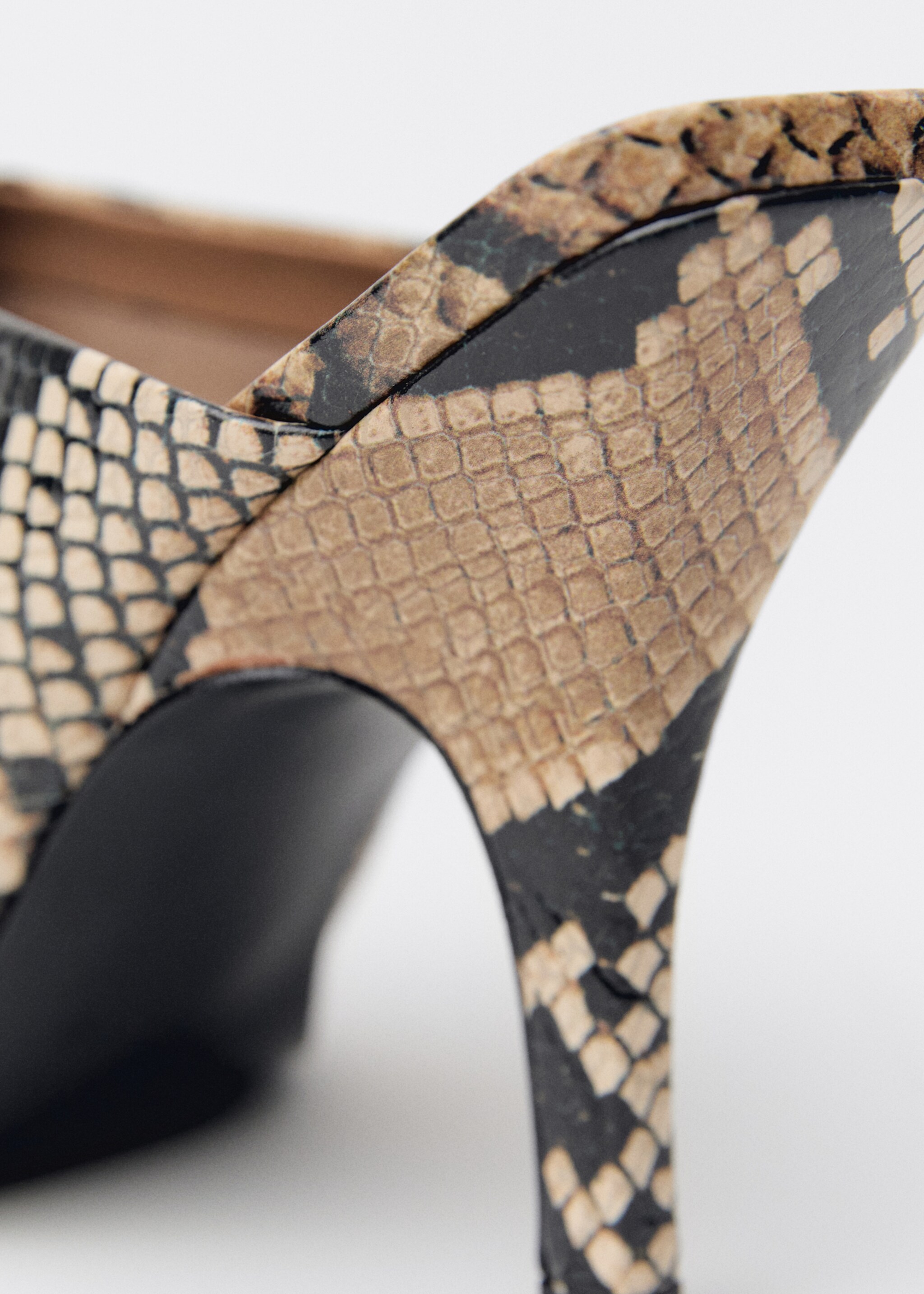 Animal-print open-back leather heeled shoes - Details of the article 3, Beige. Ref: 87054423-00.
