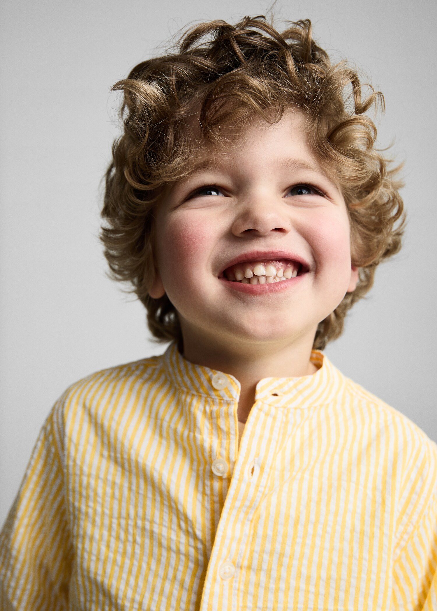 Πουκάμισο με ρίγες - Λεπτομέρεια του προϊόντος 1