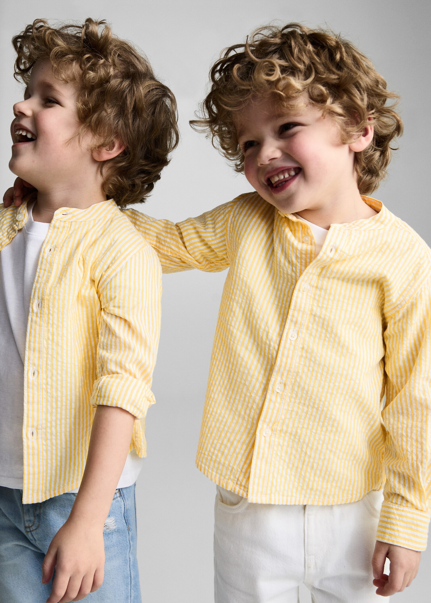 Πουκάμισο με ρίγες - Λεπτομέρεια του προϊόντος 4