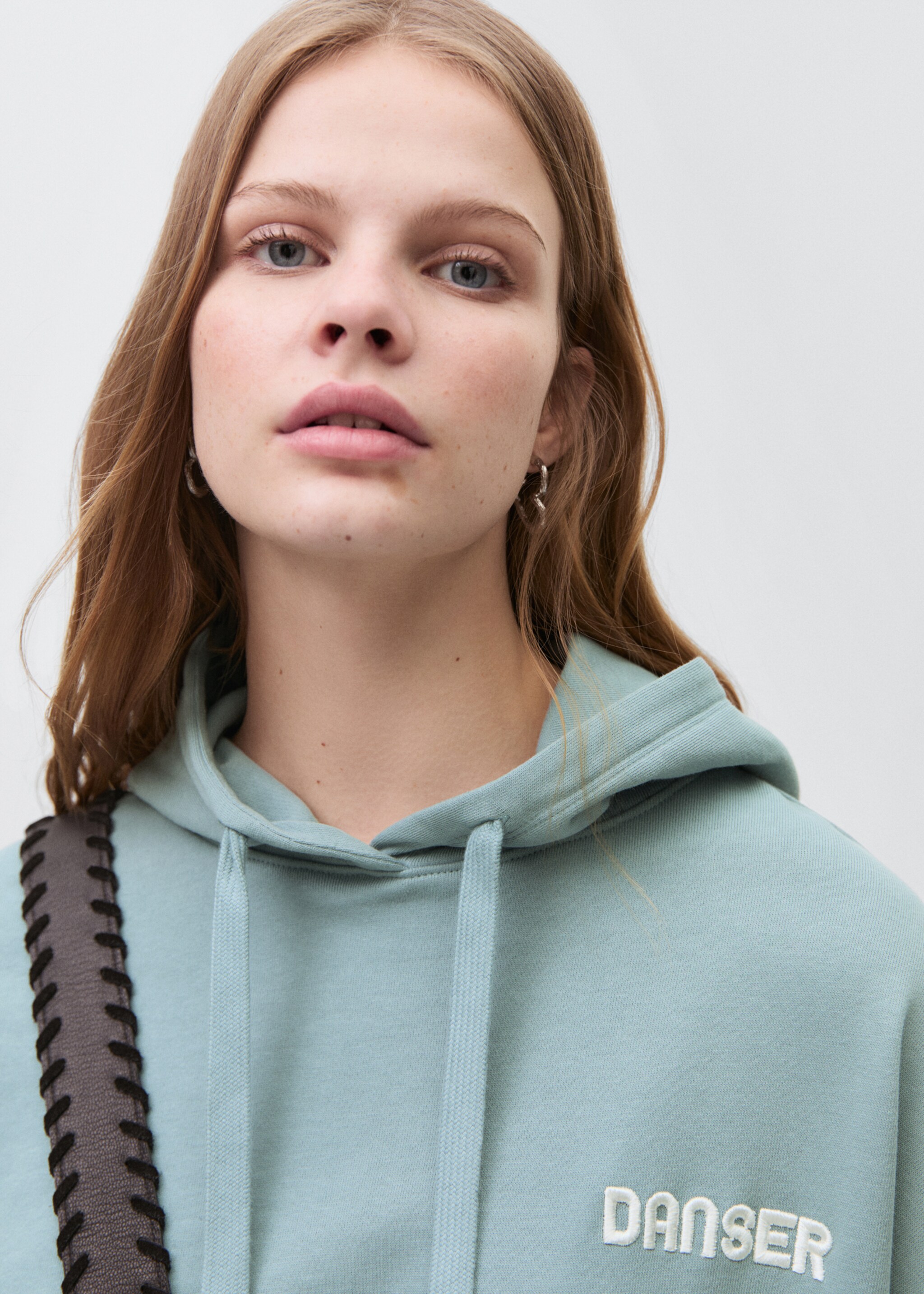 Hoodie cotton sweatshirt - Details of the article 1, Pastel Green. Ref: 87054785-00.