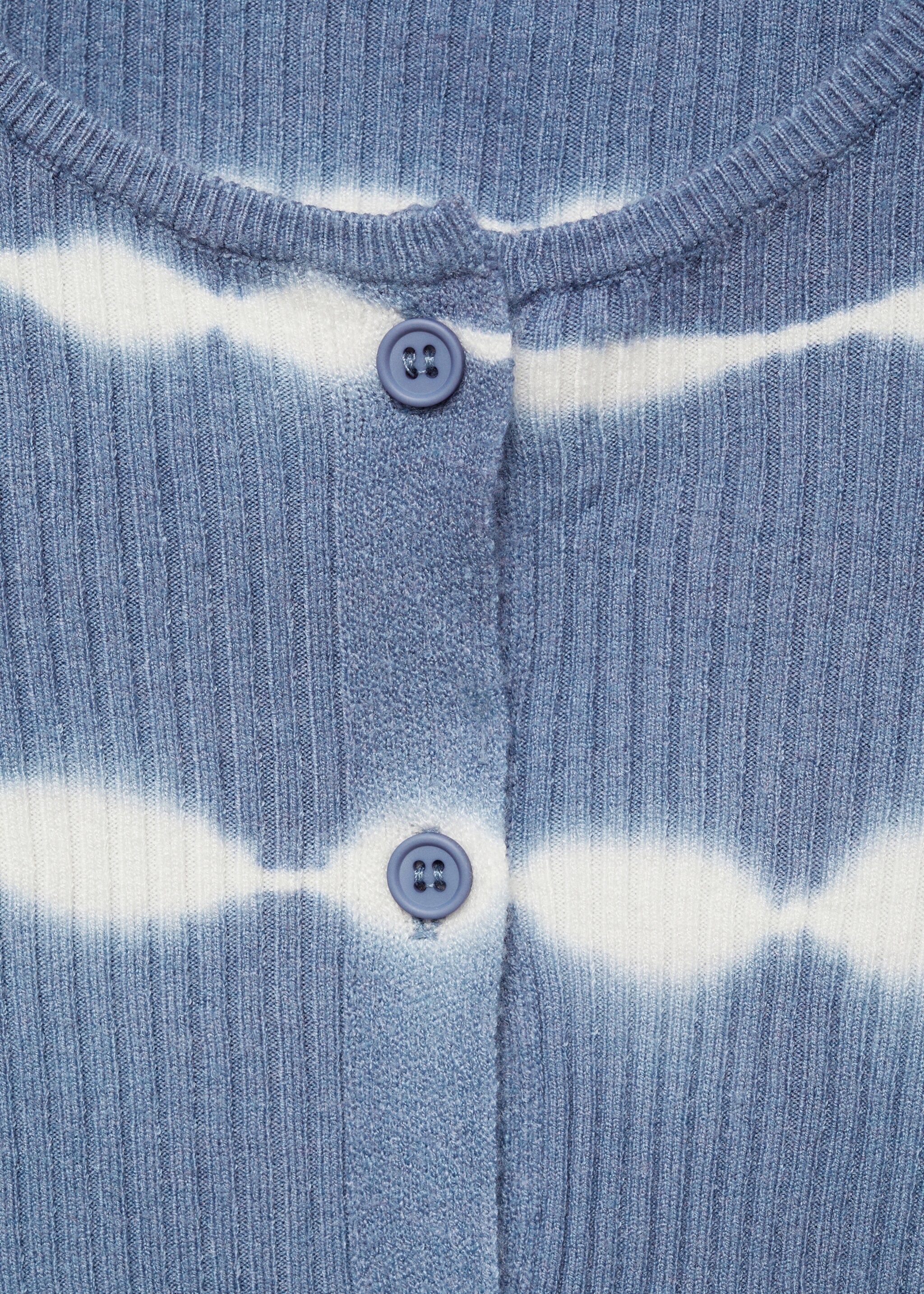 Fine-knit cardigan - Details of the article 8, Sky Blue. Ref: 87054786-00.