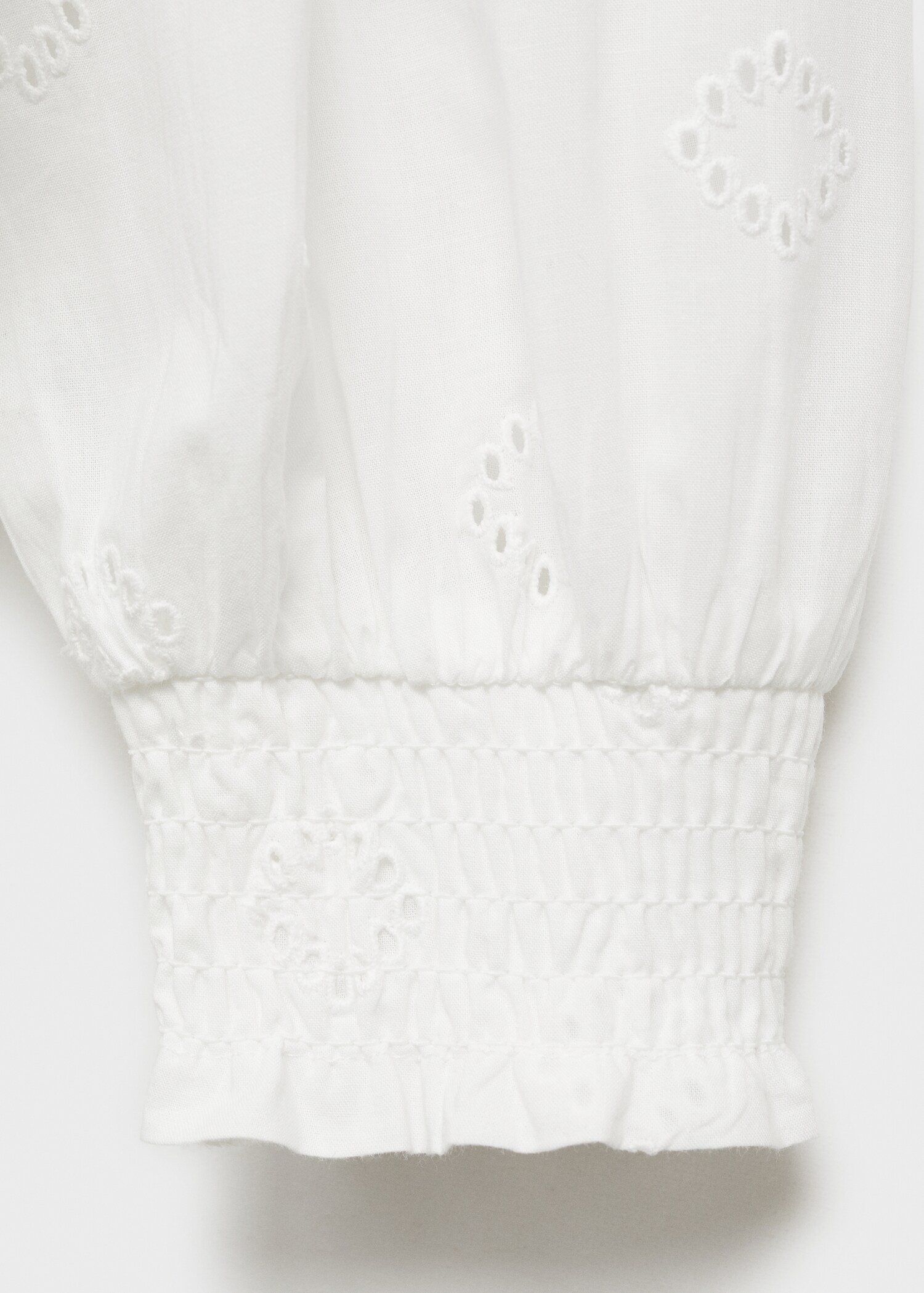 English embroidery blouse - Details of the article 0