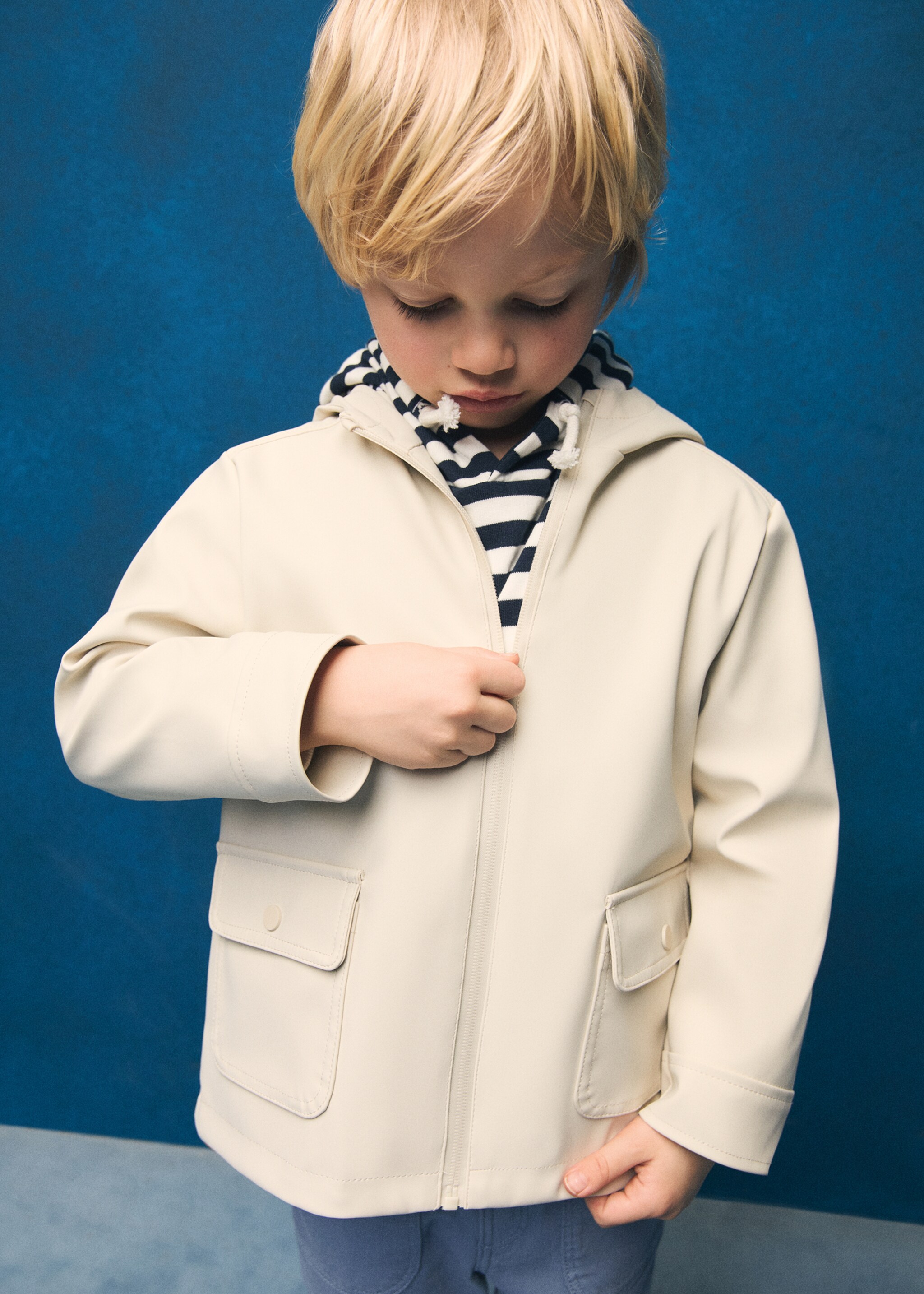 Veste matelassée imperméable - Détail de l'article 5, Gris glacé. Ref: 87054791-00.