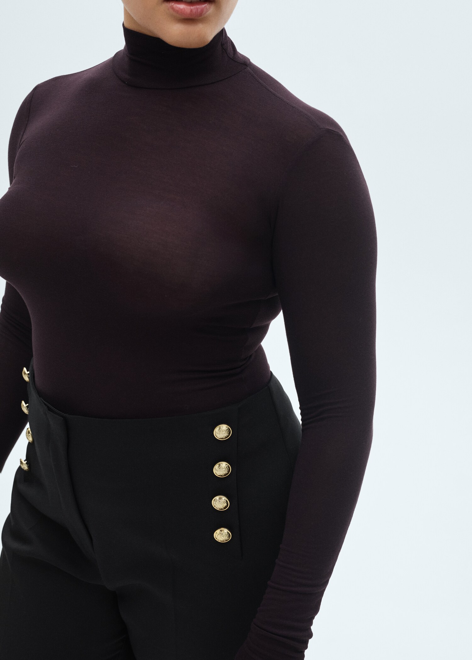 Rechte broek met sieraadknopen - Detail van het artikel 4