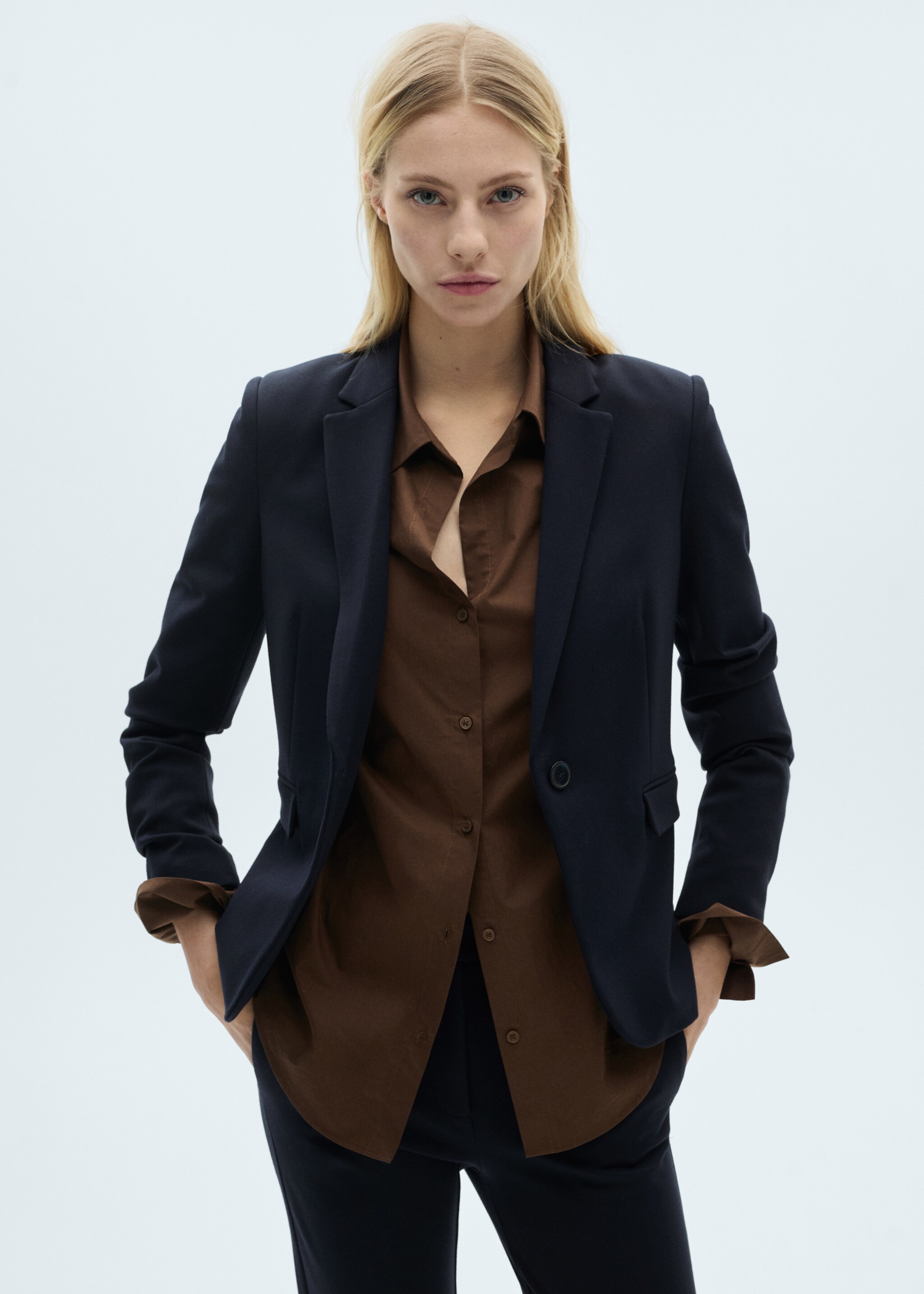 Straight mid-rise trousers - Details of the article 1, Dark Navy. Ref: 87054808-00.