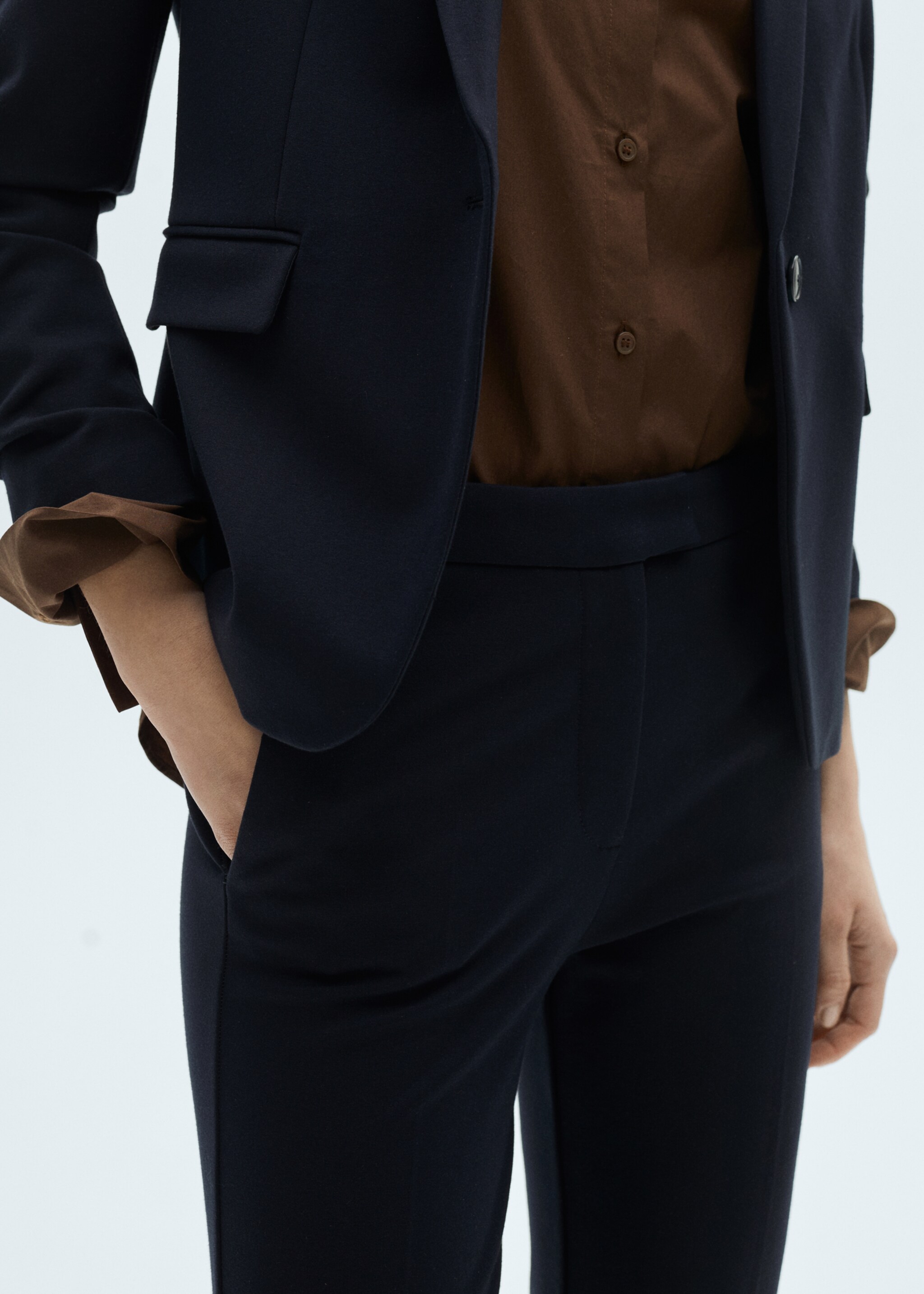 Straight mid-rise trousers - Details of the article 6, Dark Navy. Ref: 87054808-00.