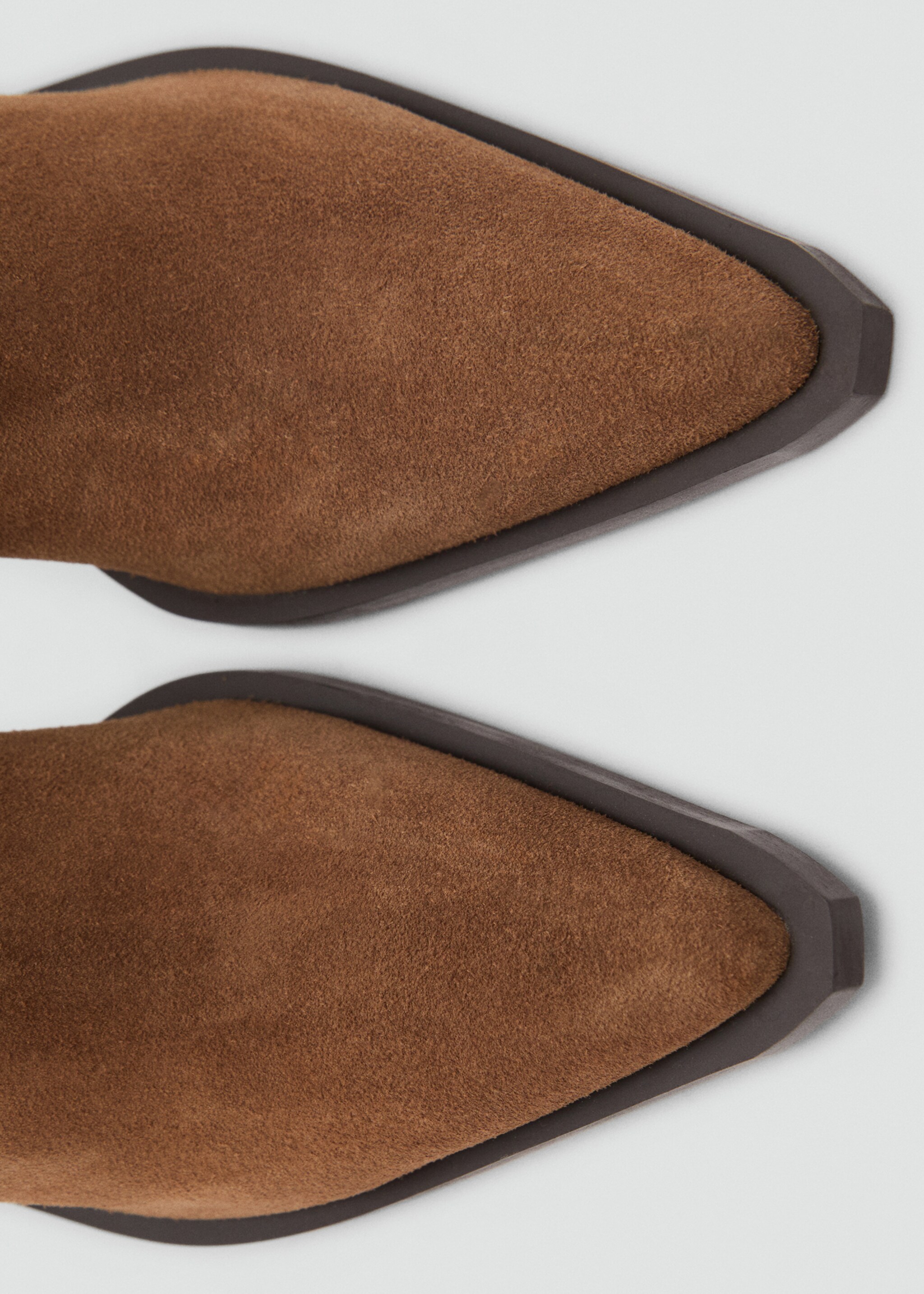 Heel suede ankle boot - Details of the article 1, Tobacco Brown. Ref: 87054810-00.