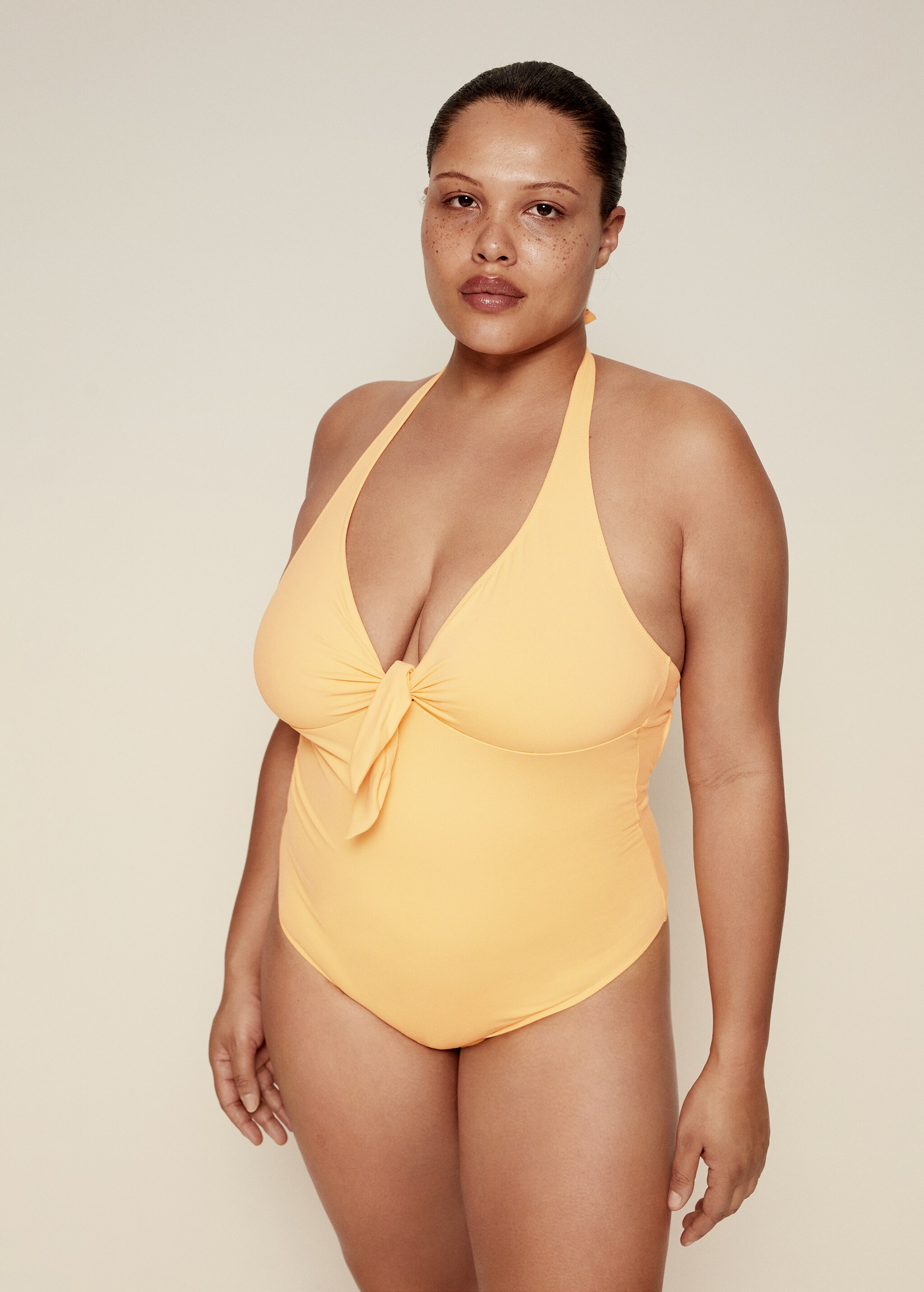 Open-back swimsuit with knot - Medium plane