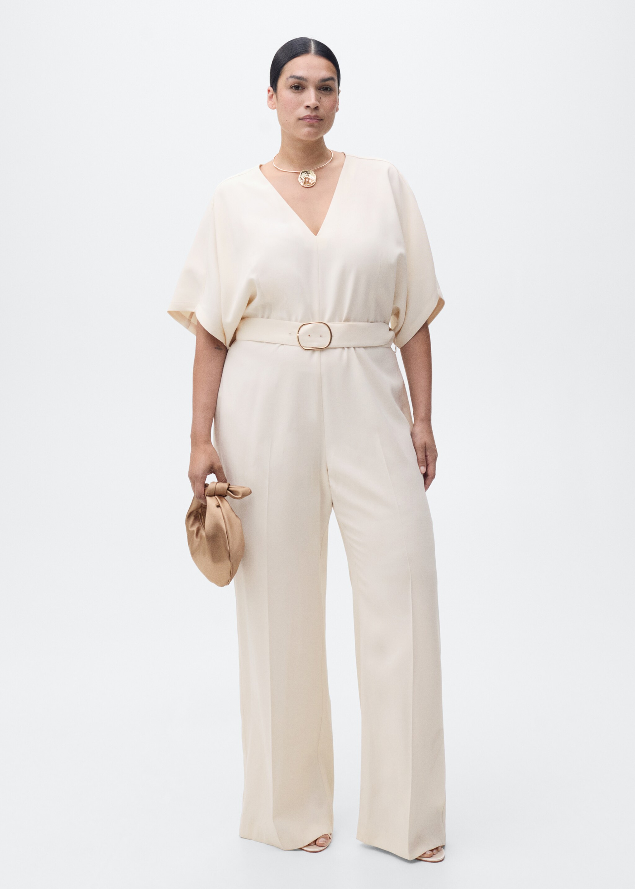Long jumpsuit with belt and buckle - Details of the article 3, Ecru. Ref: 87055754-00.