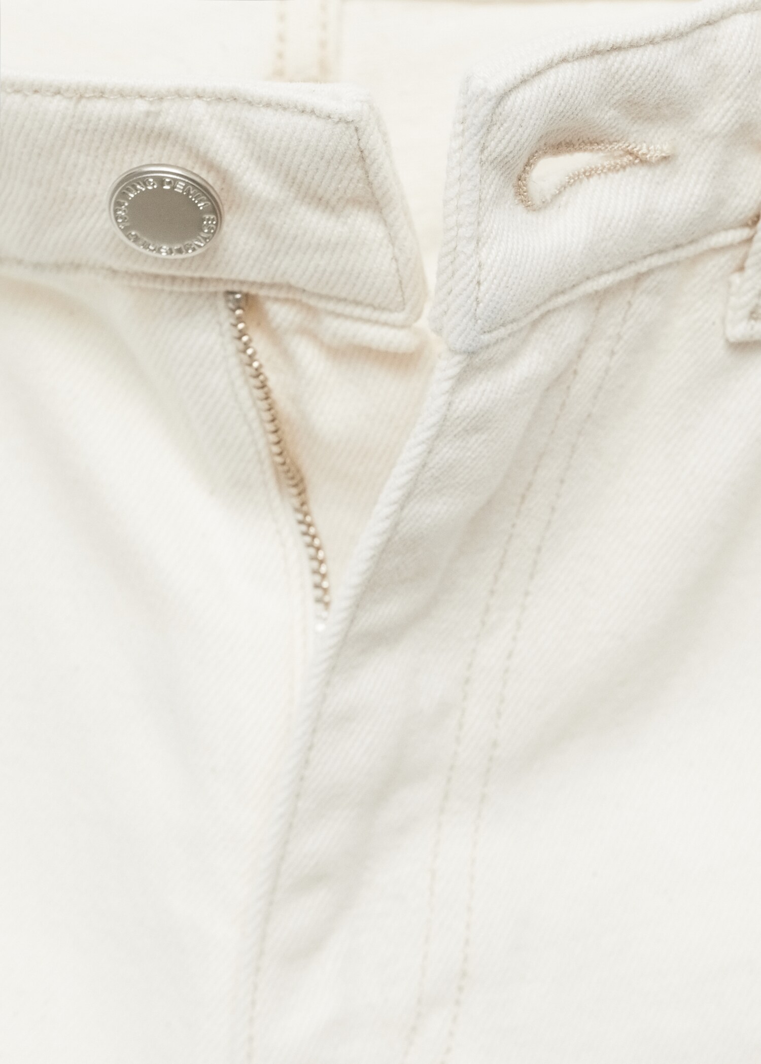 Wide leg cropped jeans with seam detail - Details of the article 0