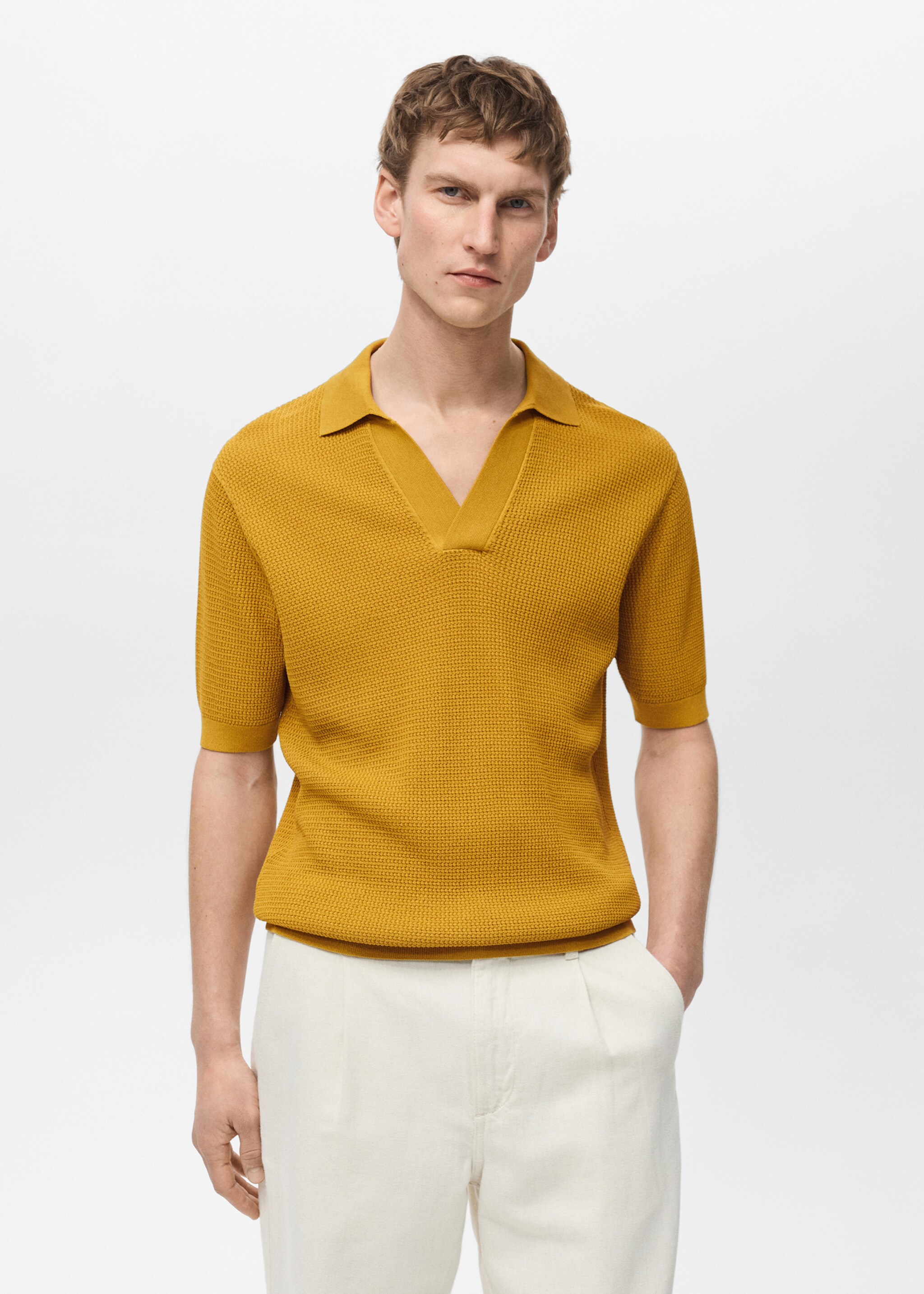 Structured fine-knit polo shirt - Medium plane, Curry. Ref: 87055933-00.