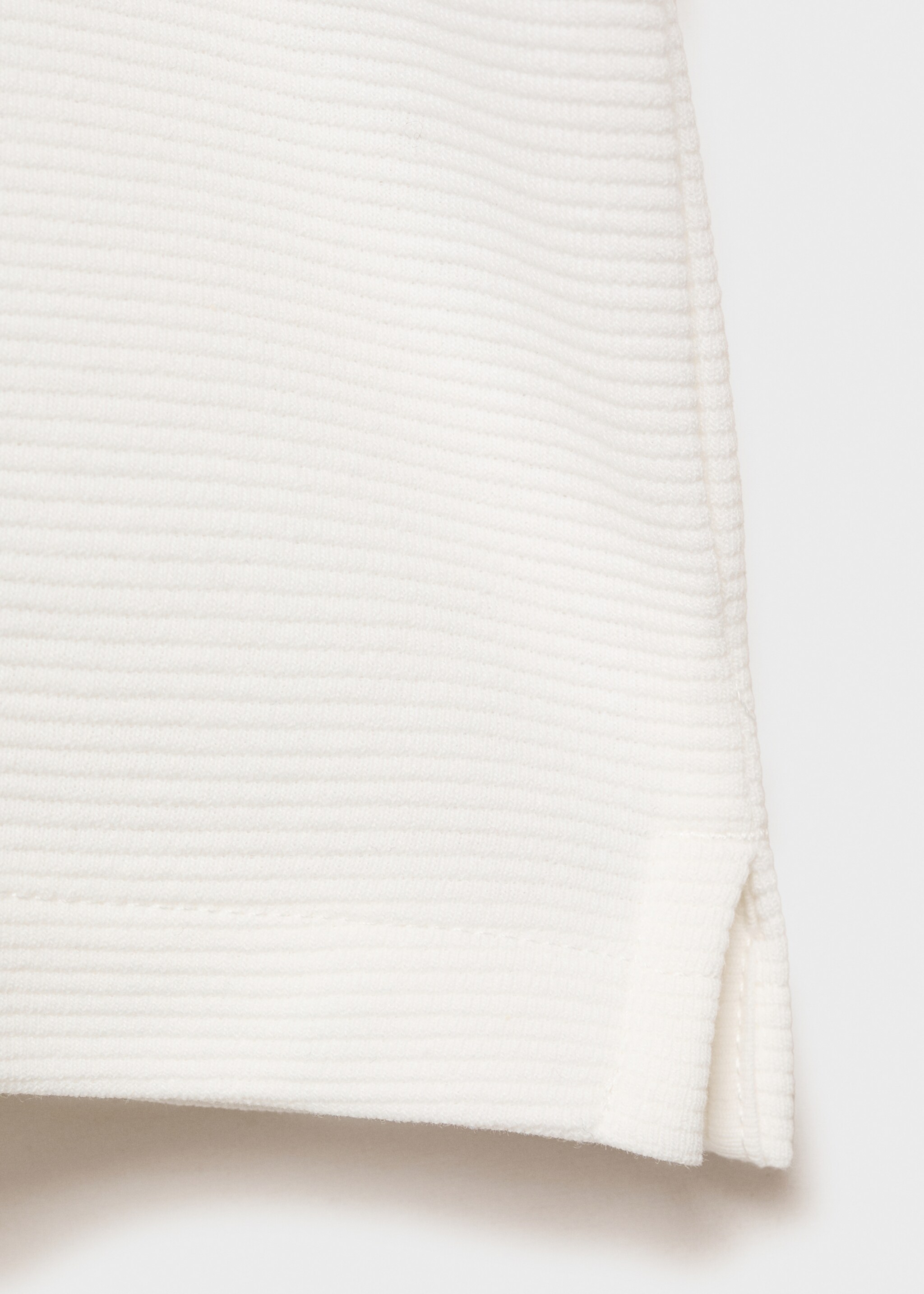 Πλεκτό πόλο με ανάγλυφη υφή - Λεπτομέρεια του προϊόντος 0, Υπόλευκο. Ref: 87055949-00.