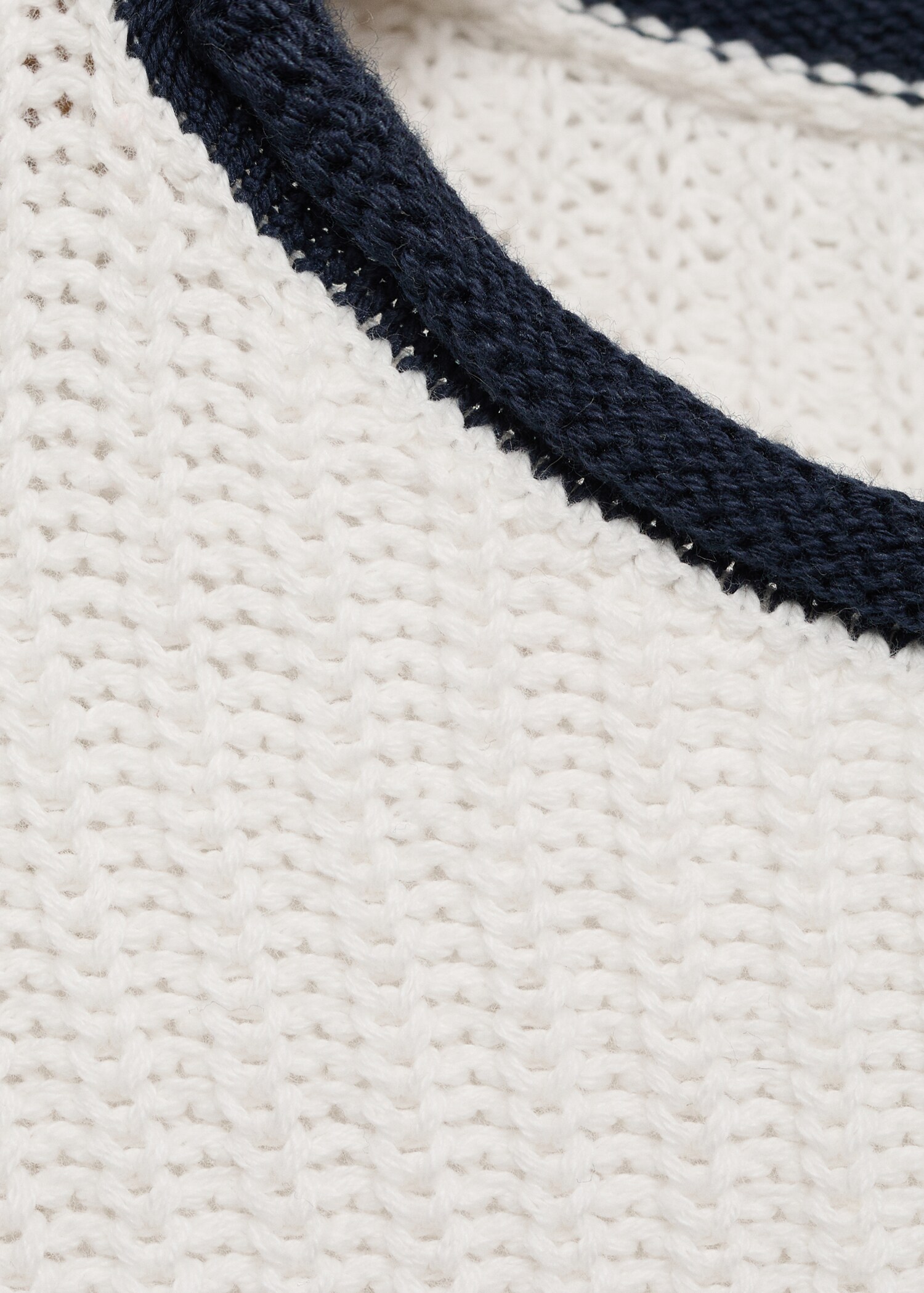 Knitted ribbed sweater - Details of the article 8
