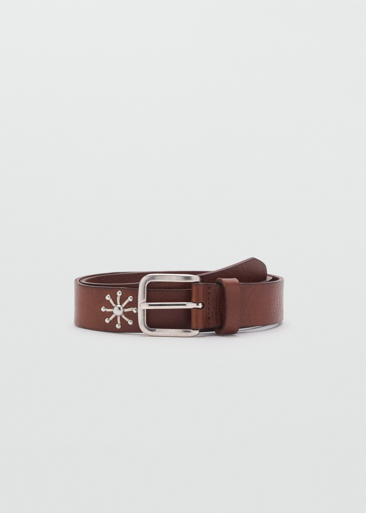 Leather belt with embroidered details - Article without model