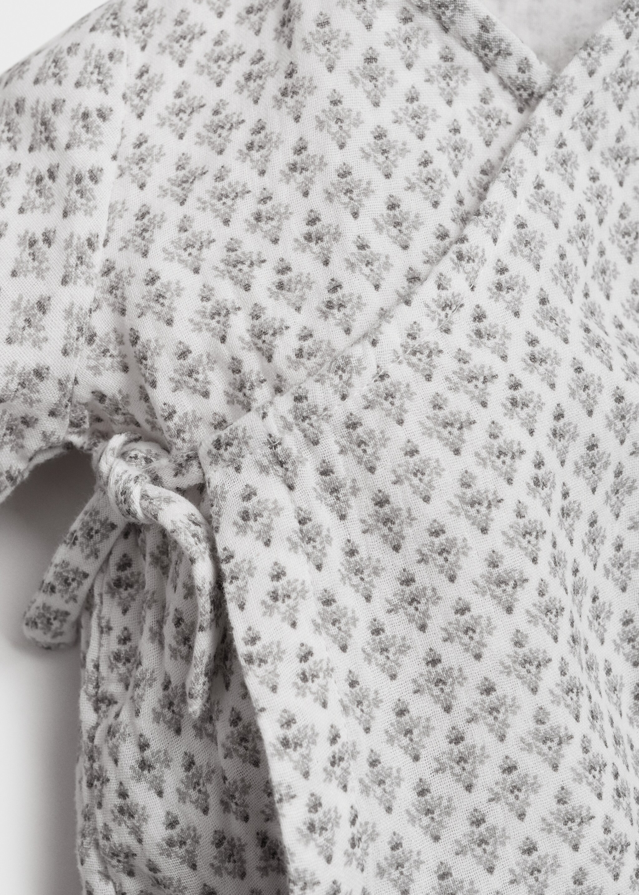 Printed crossover romper suit - Details of the article 8, Grey. Ref: 87055966-00.