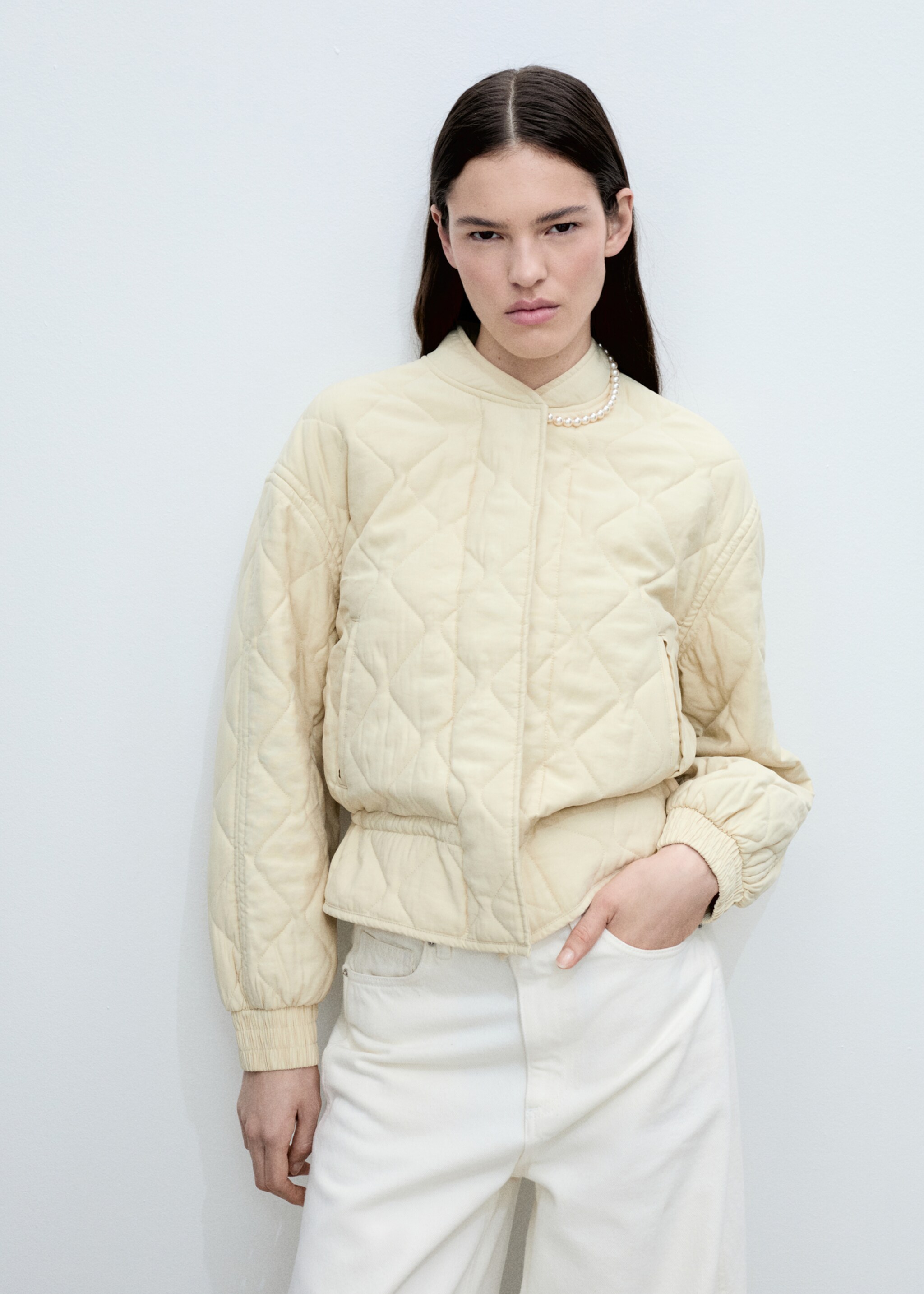 Quilted bomber jacket - Details of the article 1, Pastel Yellow. Ref: 87055968-00.