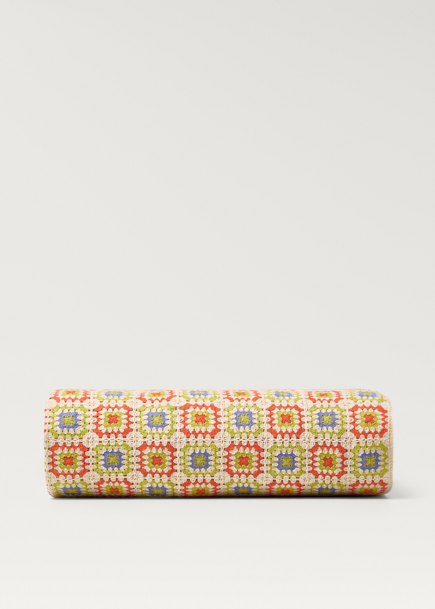 Children's multi-coloured crochet blanket - Article without model