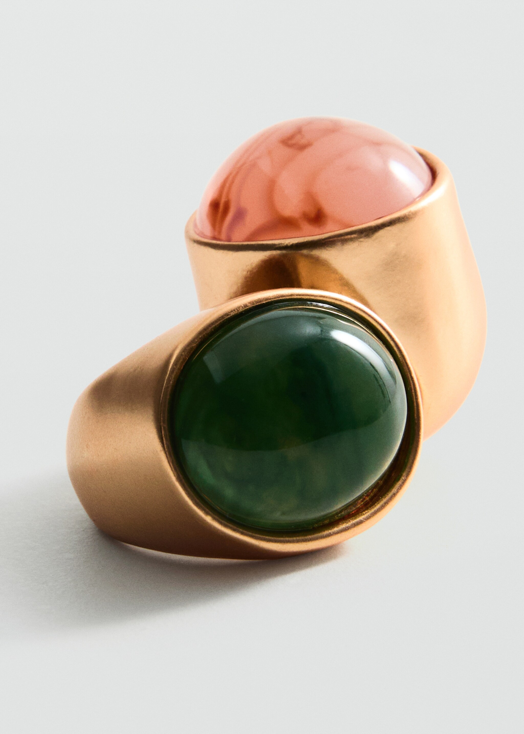 Set of 2 combined resin rings - Details of the article 1, Gold. Ref: 87055982-00.