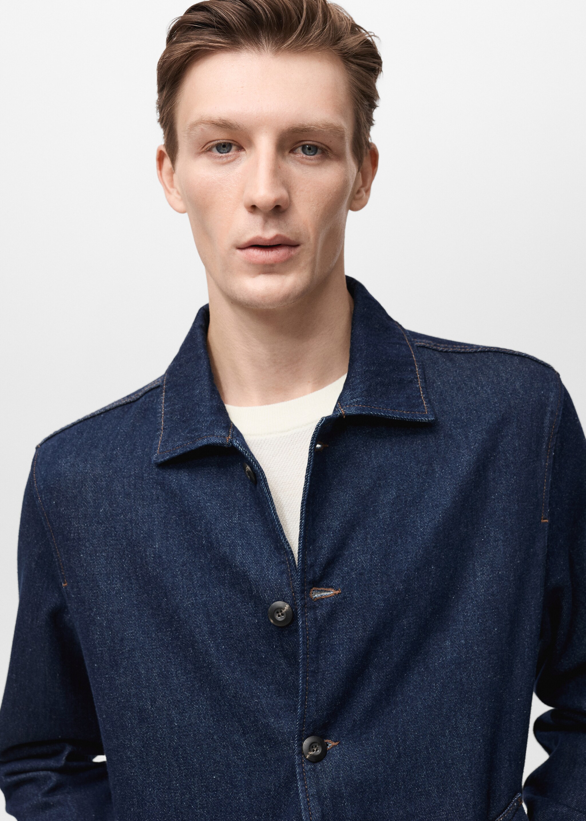 Surchemise en jean regular-fit - Détail de l'article 1, Bleu. Ref: 87055984-00.
