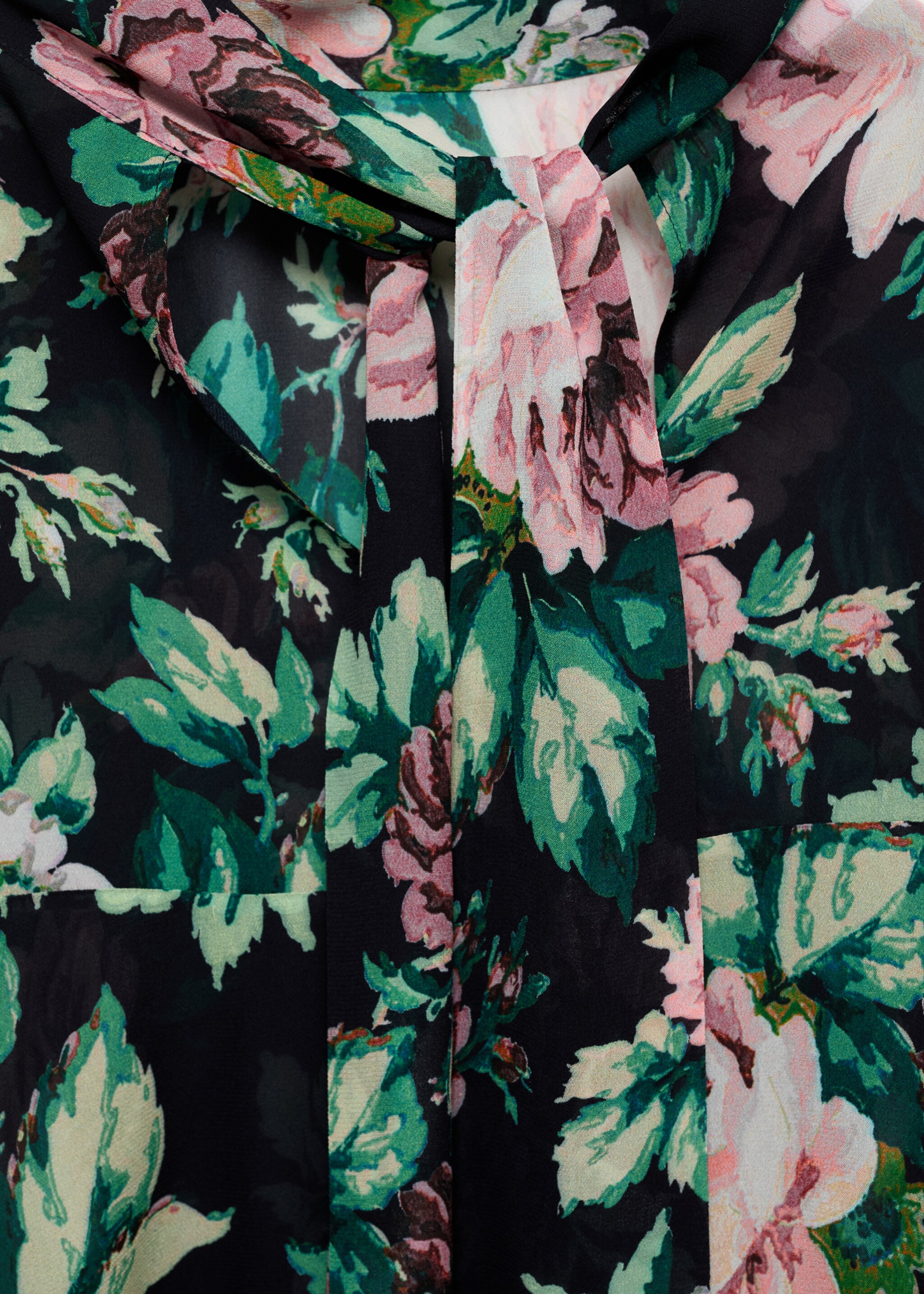 Floral-print turtleneck blouse - Details of the article 8, Black. Ref: 87055993-00.