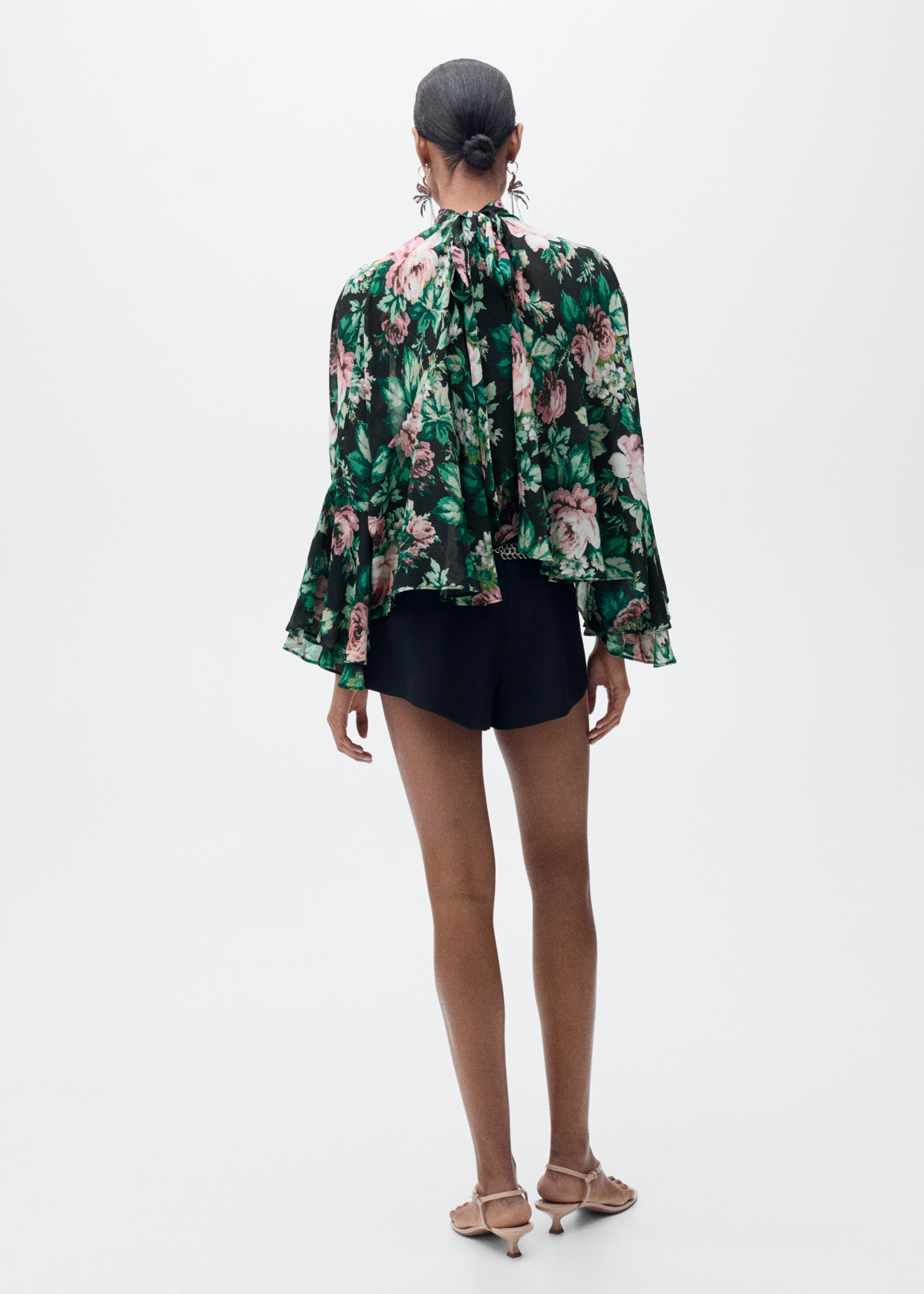 Floral-print turtleneck blouse - Reverse of the article, Black. Ref: 87055993-00.