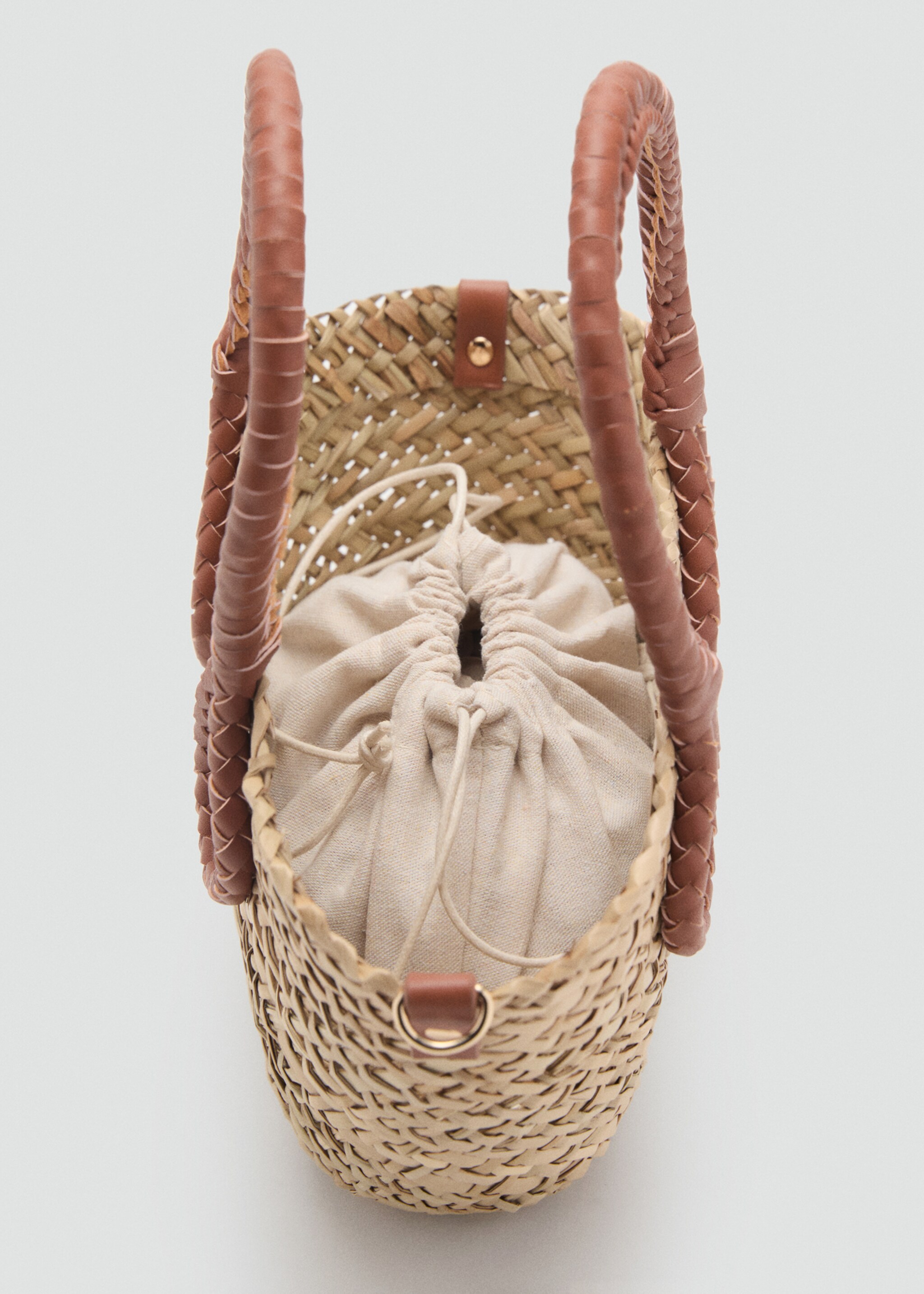 Mini straw basket - Details of the article 2, Sand. Ref: 87056365-00.