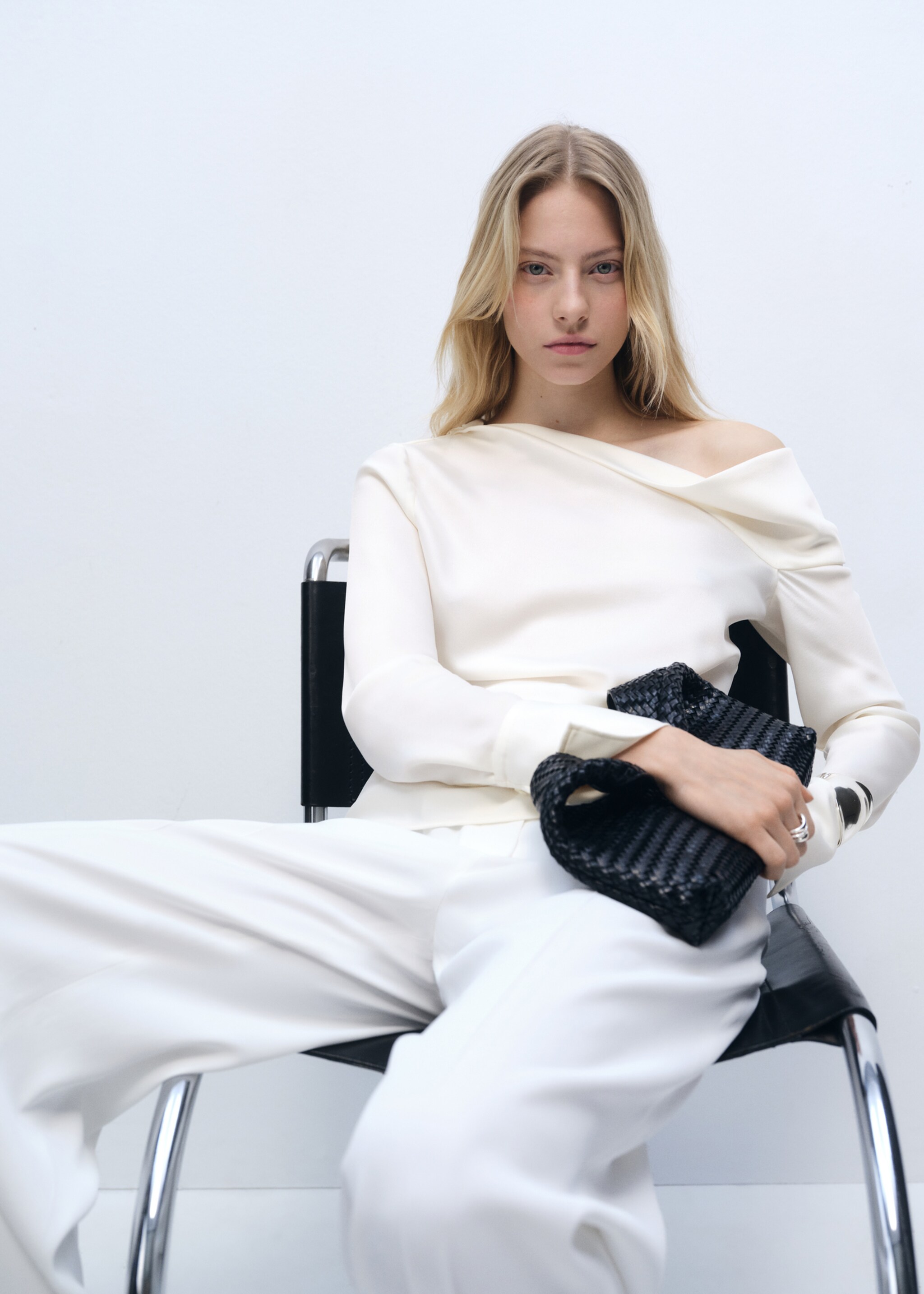 Satin blouse with draped neck - Details of the article 2, Off White. Ref: 87056371-00.