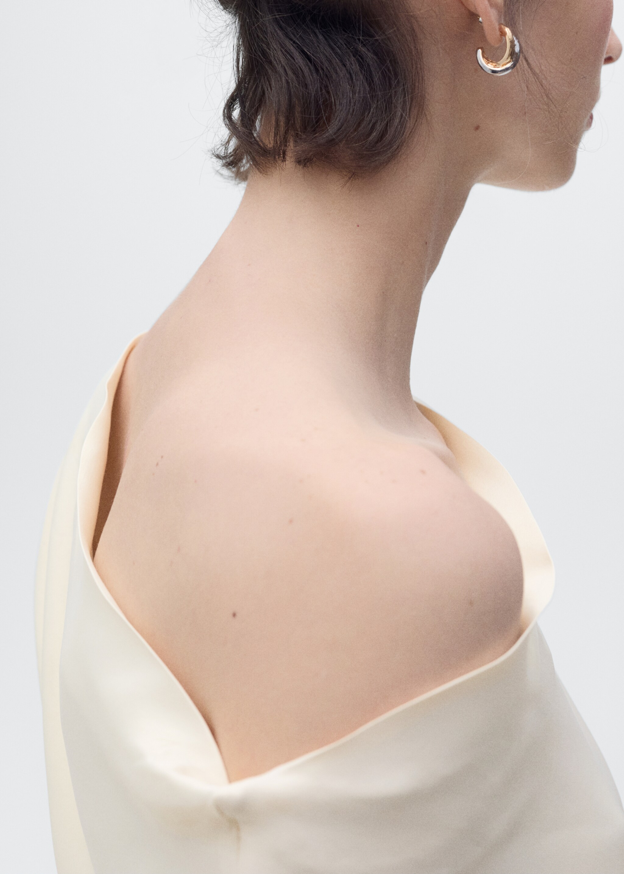 Vestit midi asimètric drapejat - Detall de l'article 6, Cru. Ref: 87056711-00.