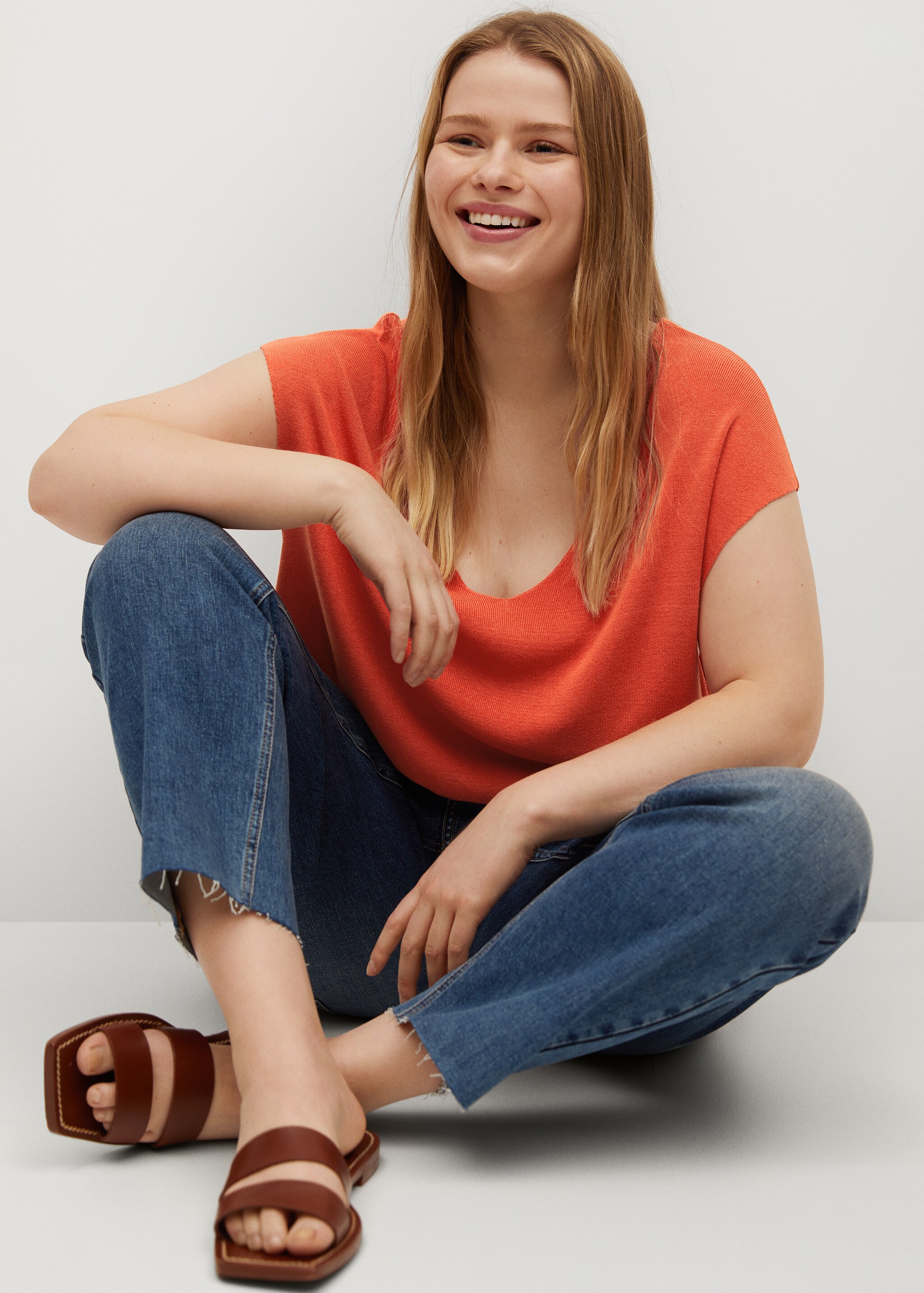 Oversized sweater with openings - Details of the article 2