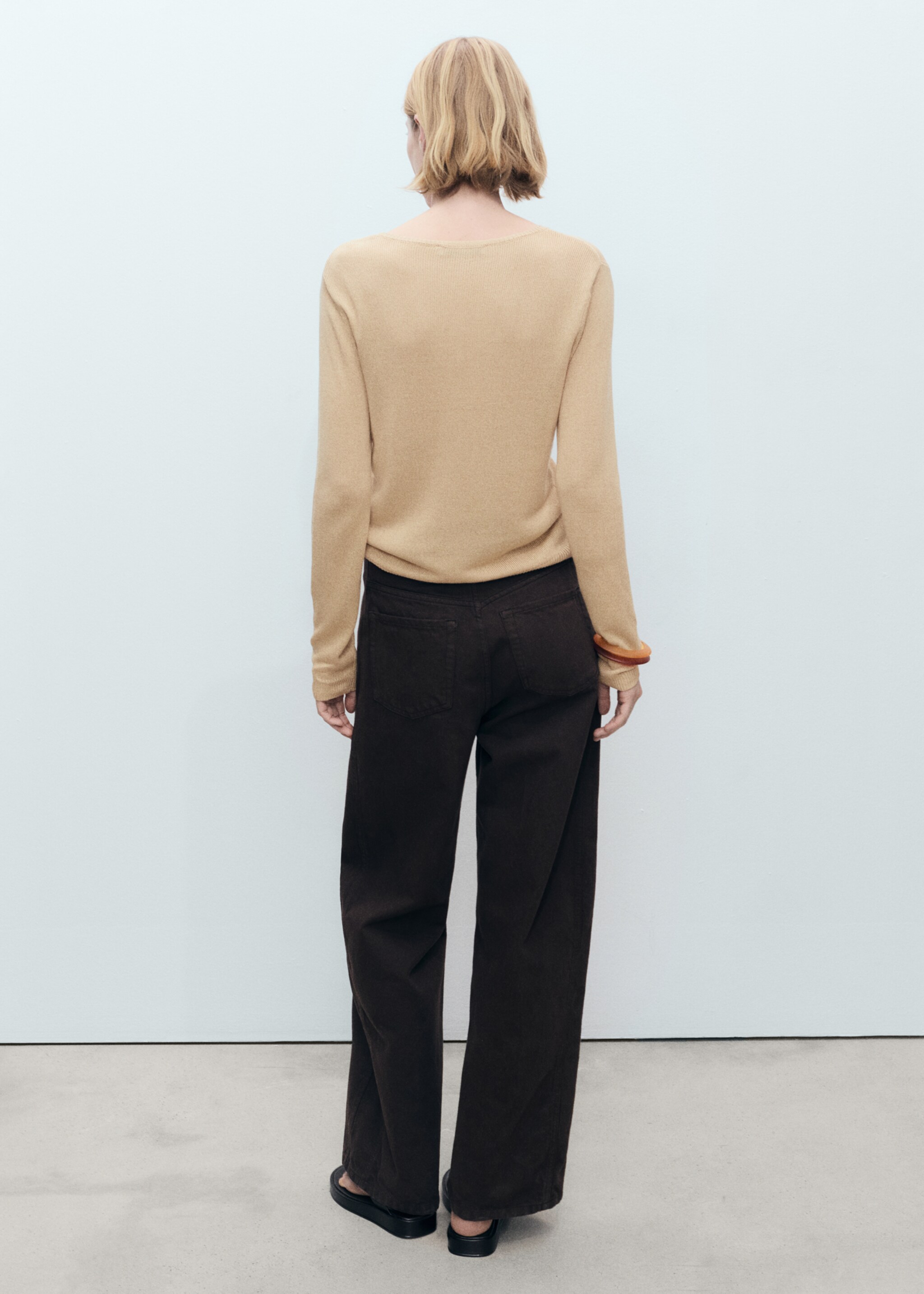 Pullover aus Leinengemisch mit Bateau-Ausschnitt - Rückseite des Artikels, Mittelbraun. Ref: 87057168-00.