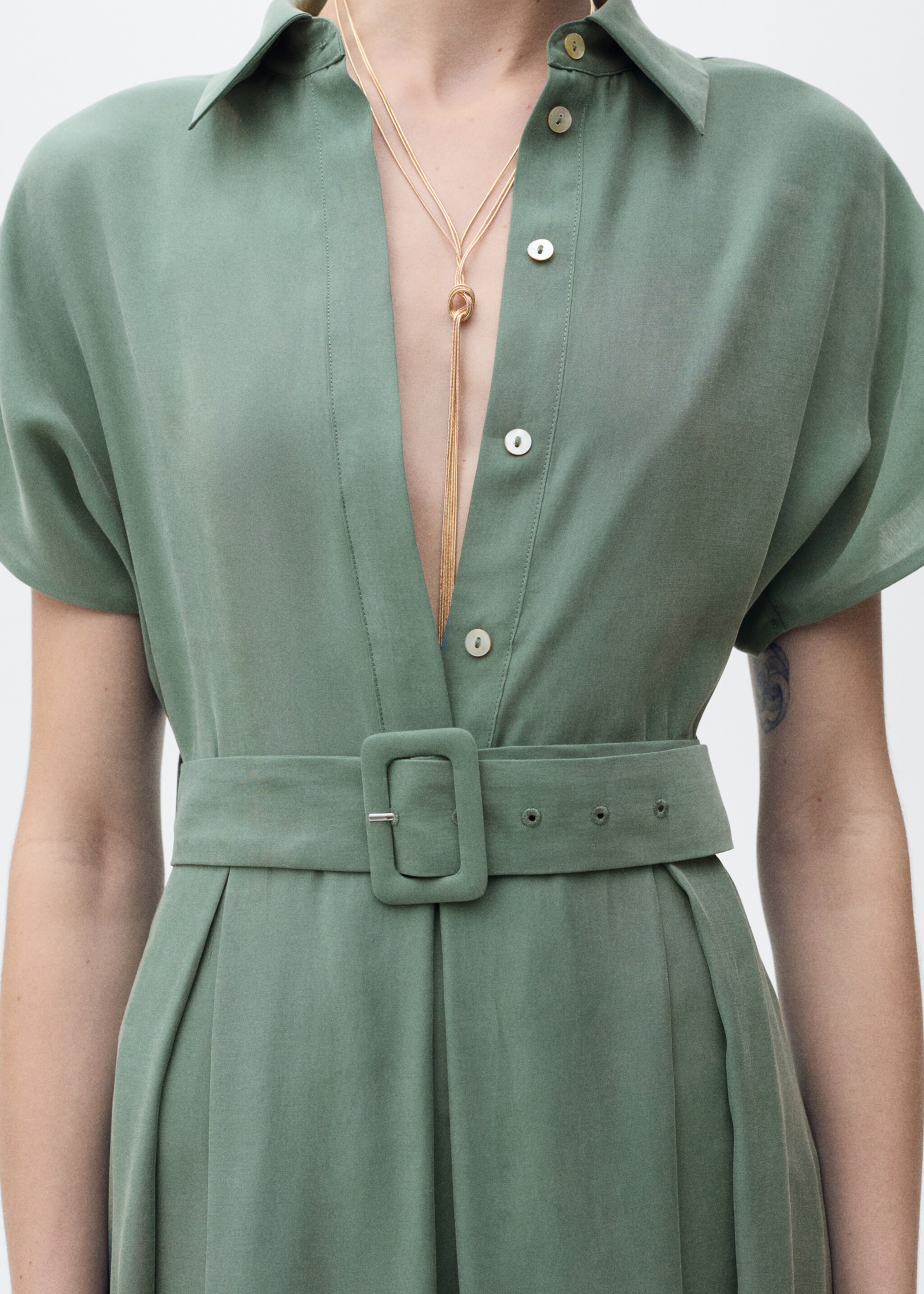 Vestido midi evasé cinturón - Detalle del artículo 6, Verde. Ref: 87057173-00.