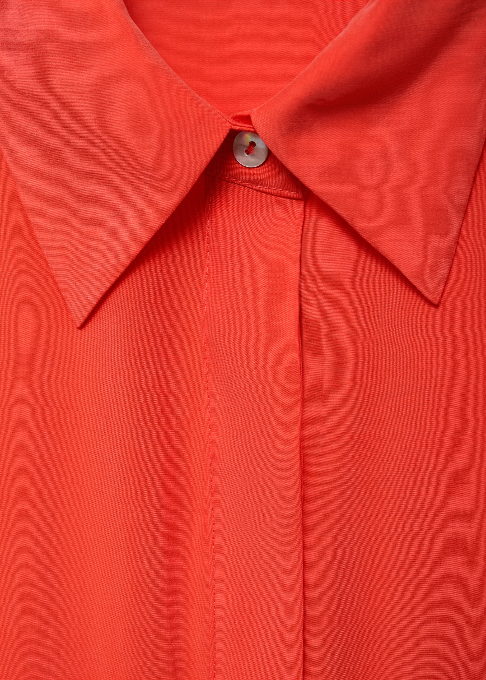 Flared midi-dress with belt - Details of the article 8, Red. Ref: 87057173-00.