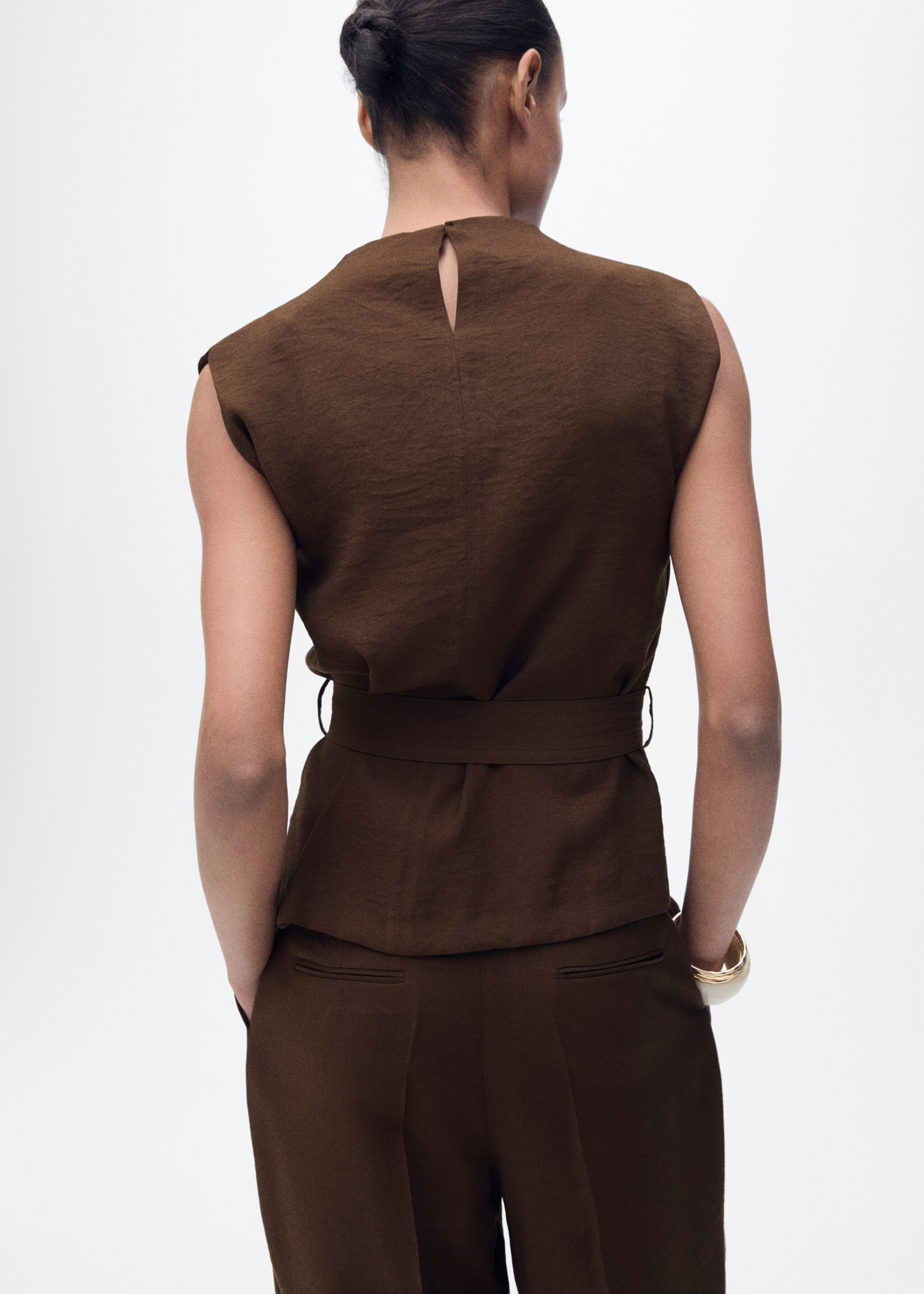 Blouse with draped neck and belt - Reverse of the article, Chocolate. Ref: 87057192-00.
