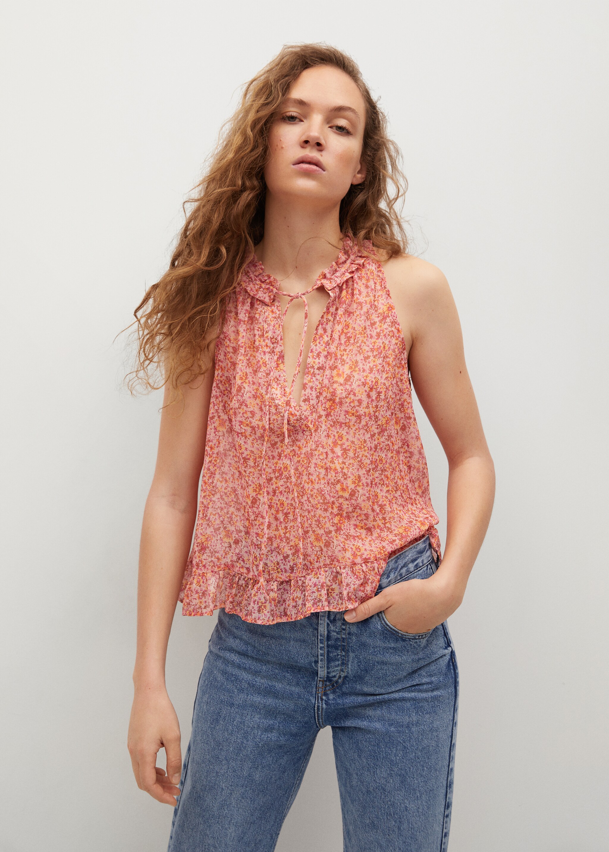 Top estampado volante - Plano medio