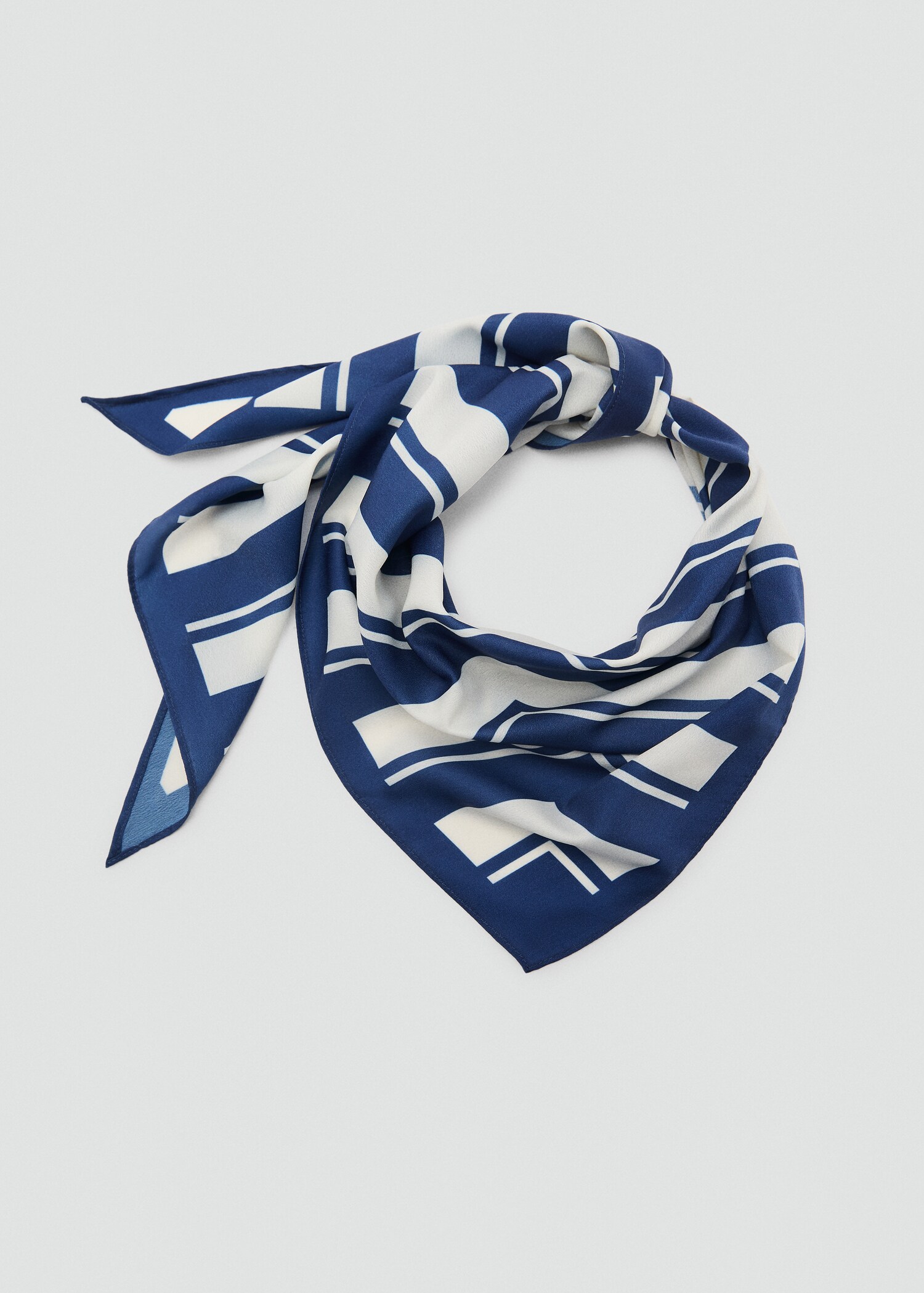 Abstract stripe-print scarf - Details of the article 1