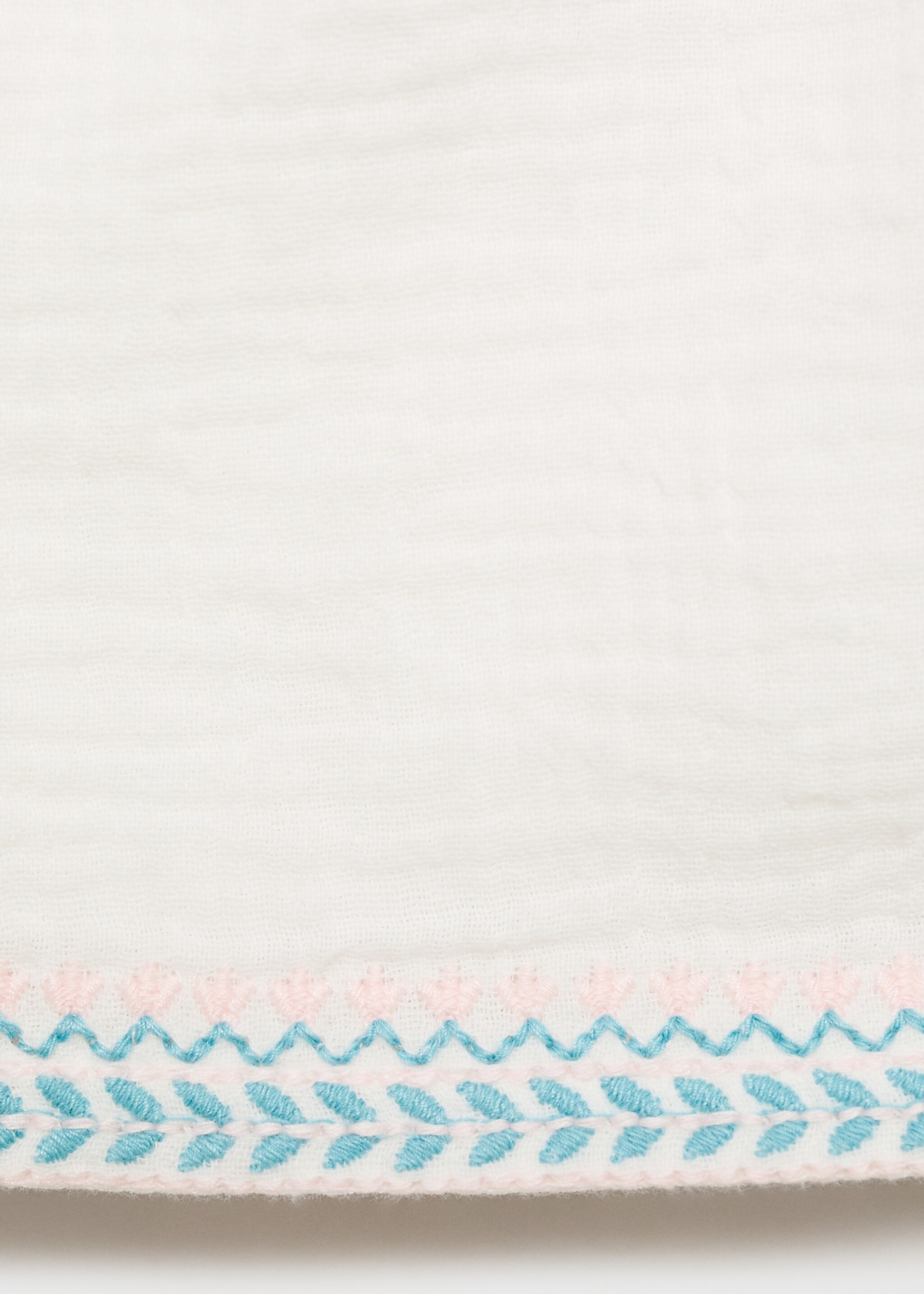 Shorts bambula brodat - Detall de l'article 0, Blanc. Ref: 87057698-00.