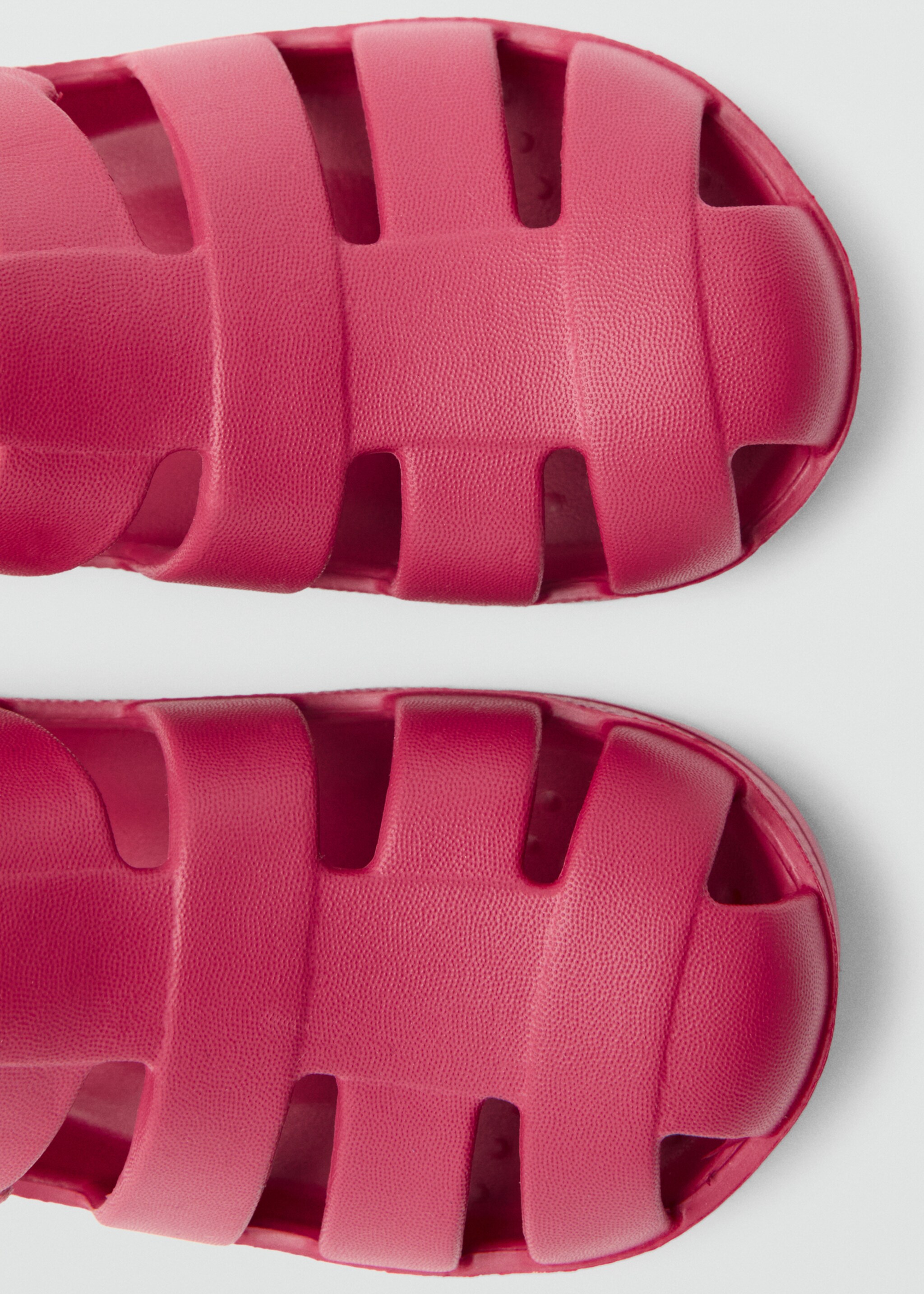 Velcro strap sandal - Details of the article 2, Strawberry. Ref: 87057710-00.