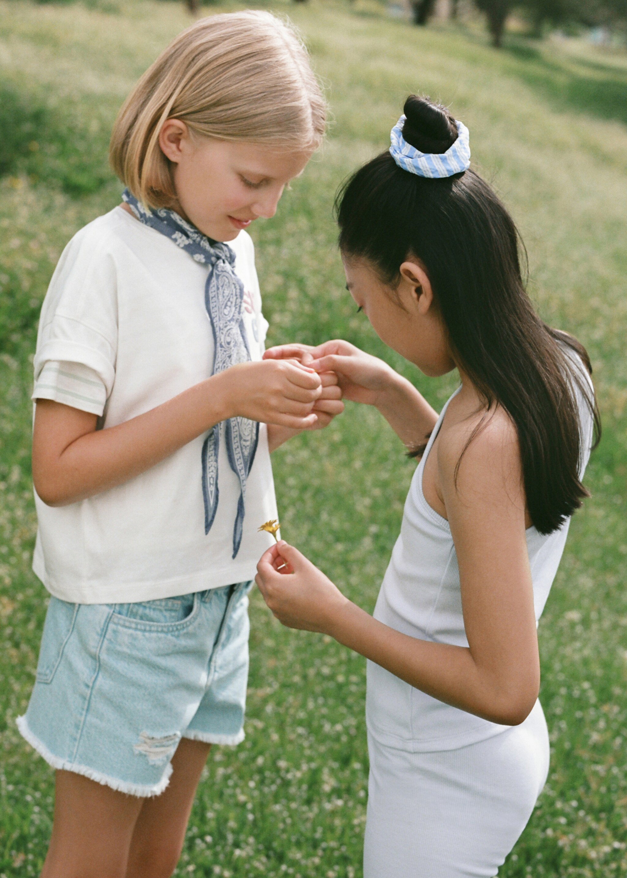 Krátké žebrované legíny - Detail zboží 6, Modrá obloha. Ref: 87057890-00.