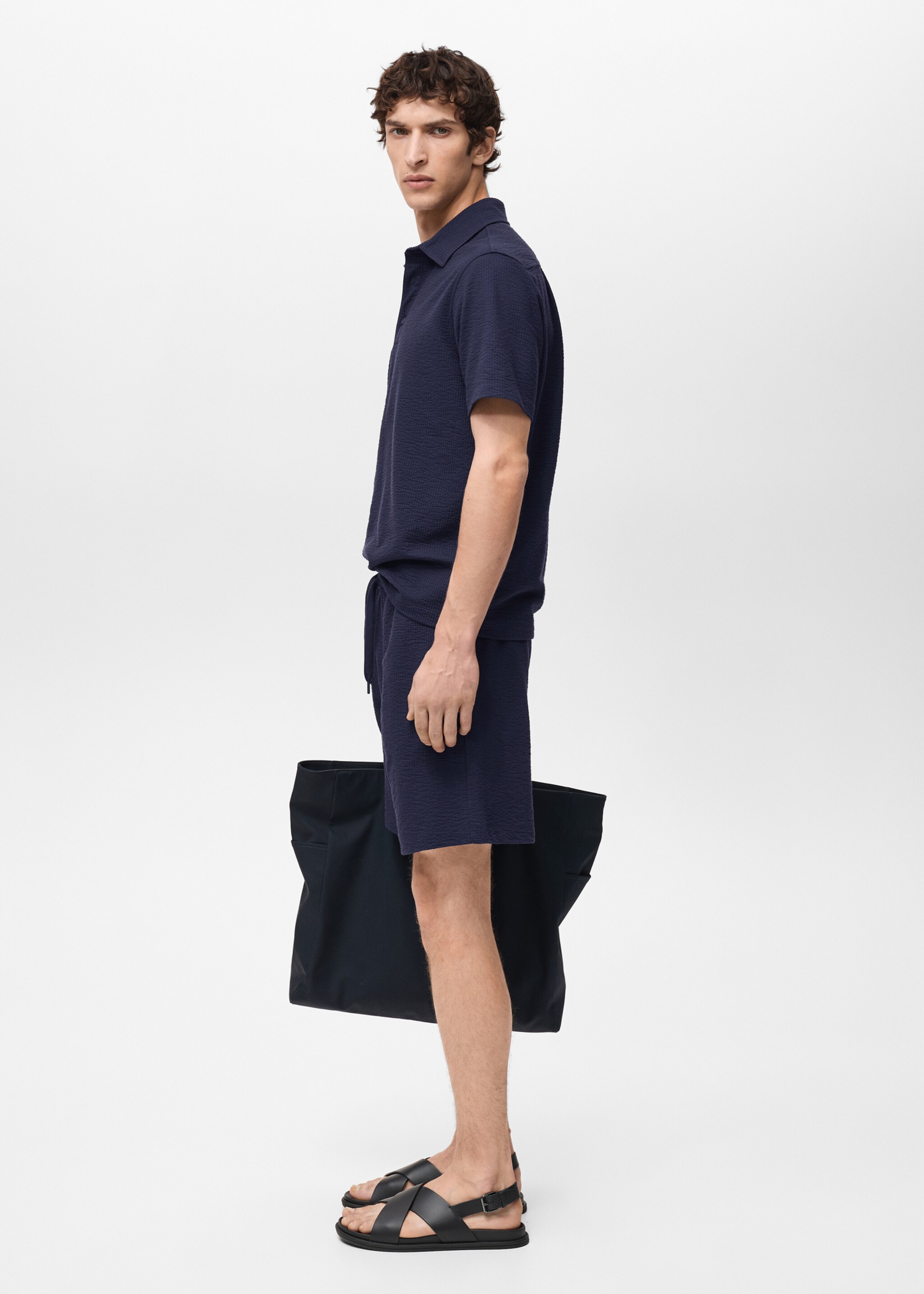 Seersucker shorts with drawstring - Details of the article 2, Dark Navy. Ref: 87057895-00.