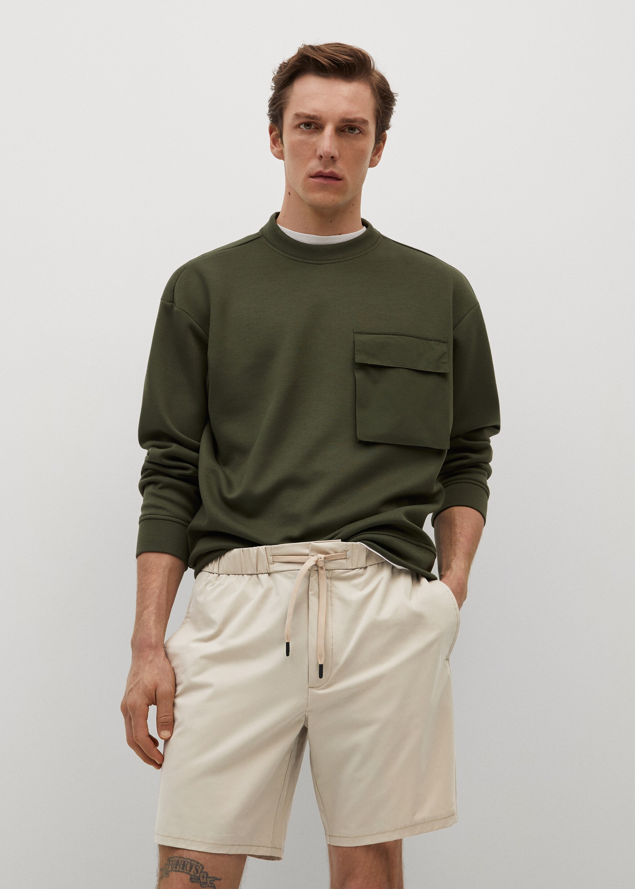 Bermudas jogger técnicas - Plano medio
