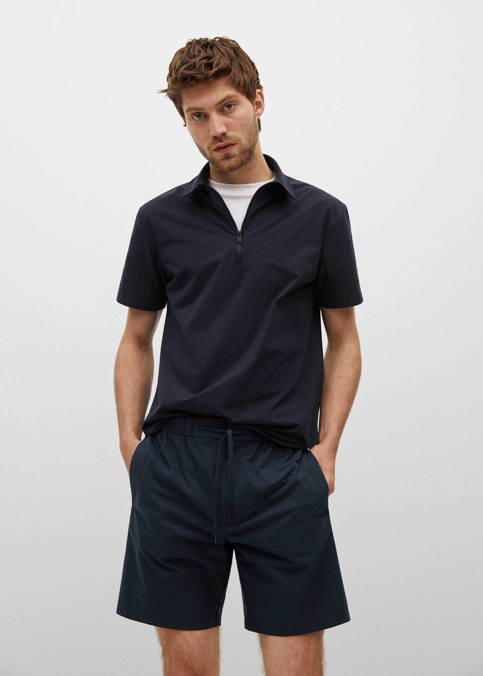 Bermudas jogger técnicas - Plano medio
