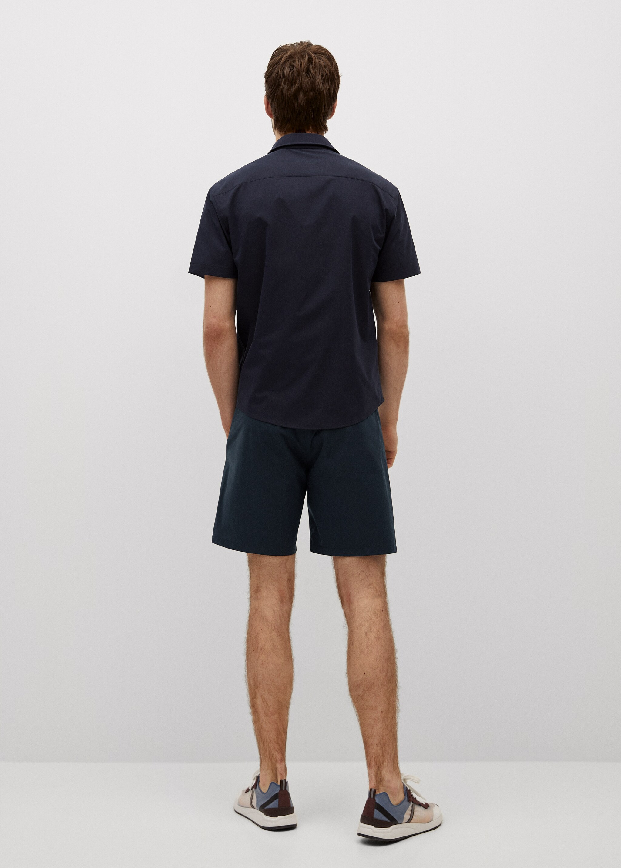Bermudas jogger técnicas - Reverso del artículo