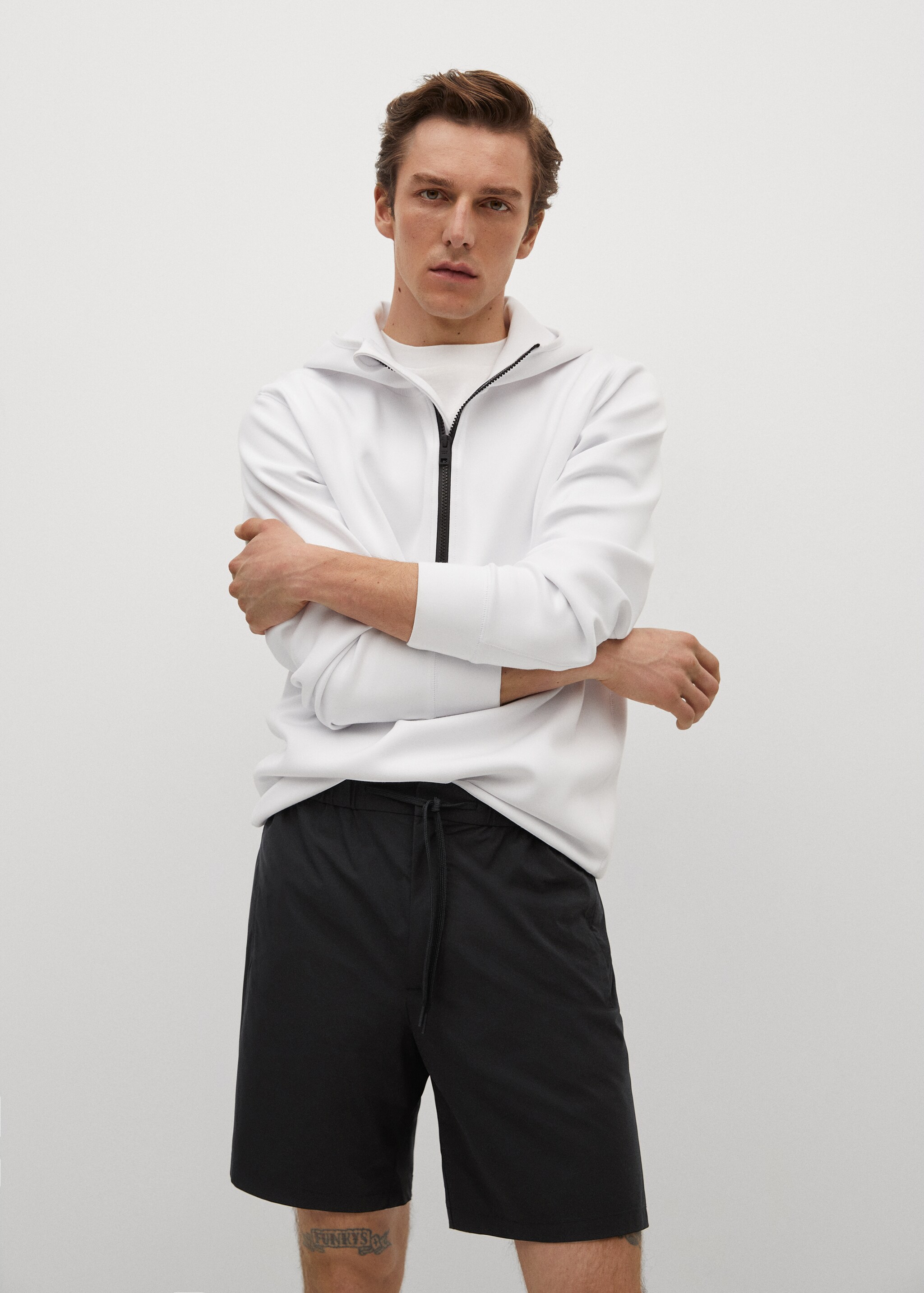 Bermudas jogger técnicas - Plano medio
