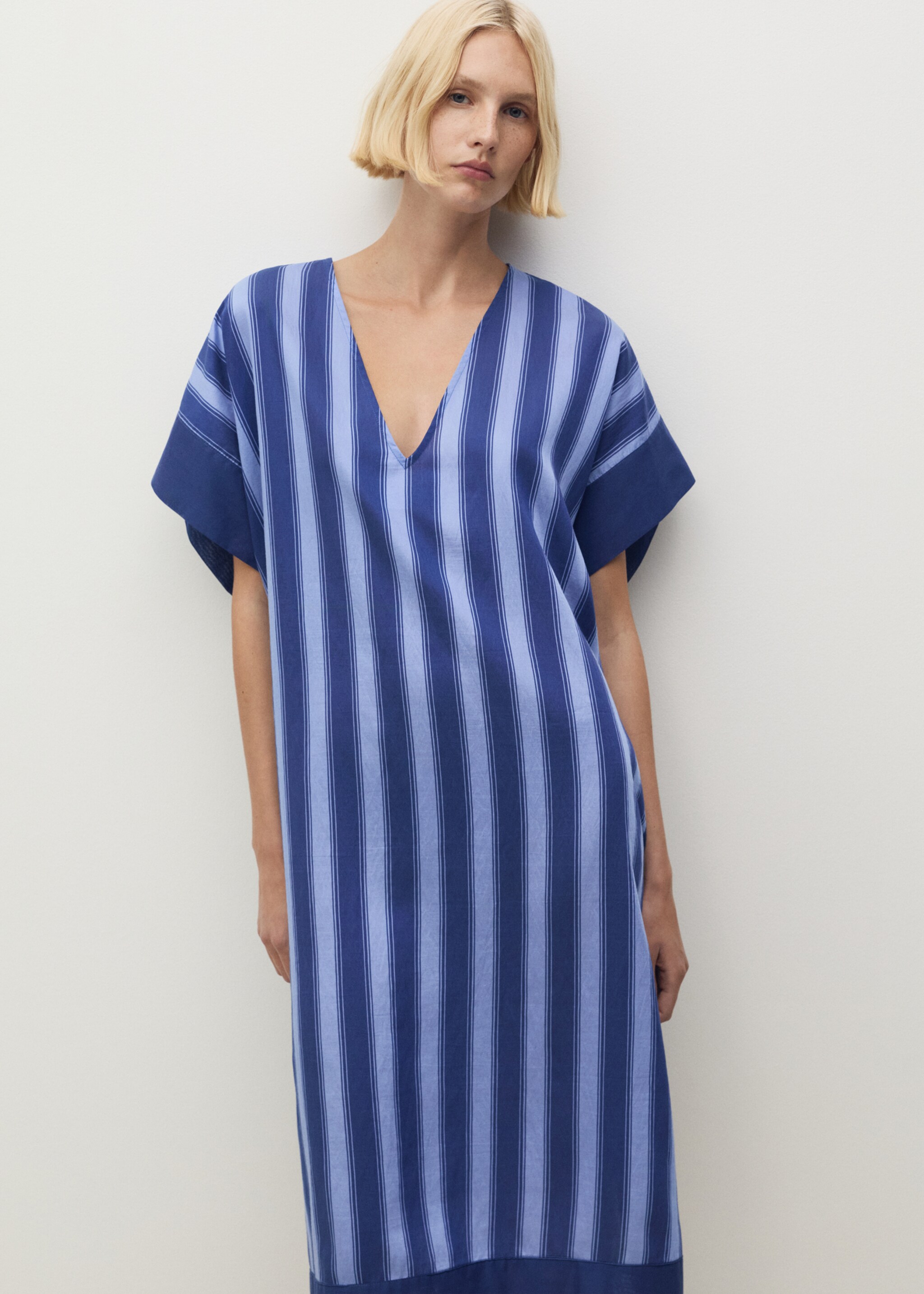 Lyocell kaftan met tweekleurige geweven streep - Middenvlak, Blauw. Ref: 87058651-00.
