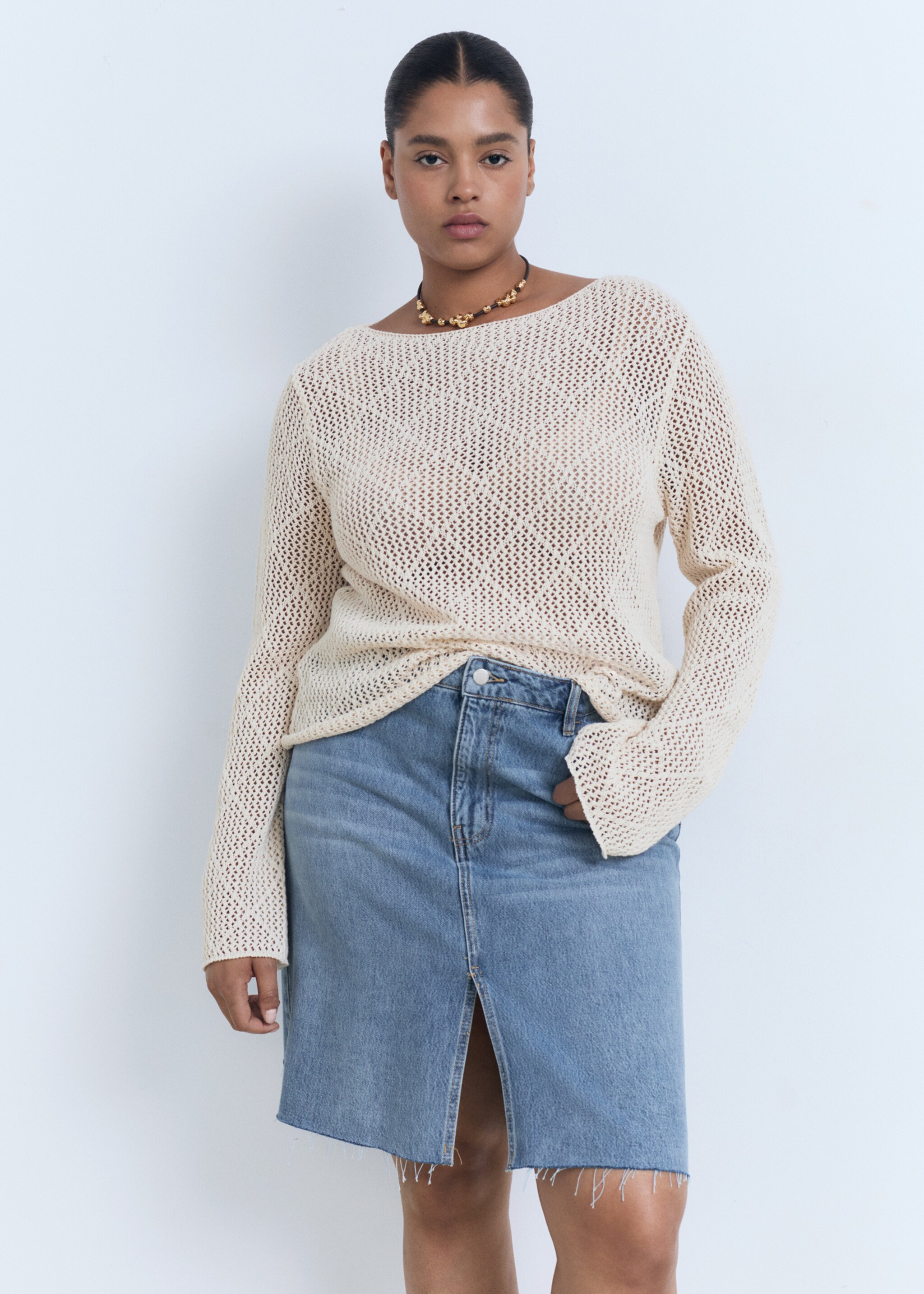 Midi denim skirt - Details of the article 5, Medium Blue. Ref: 87059065-00.