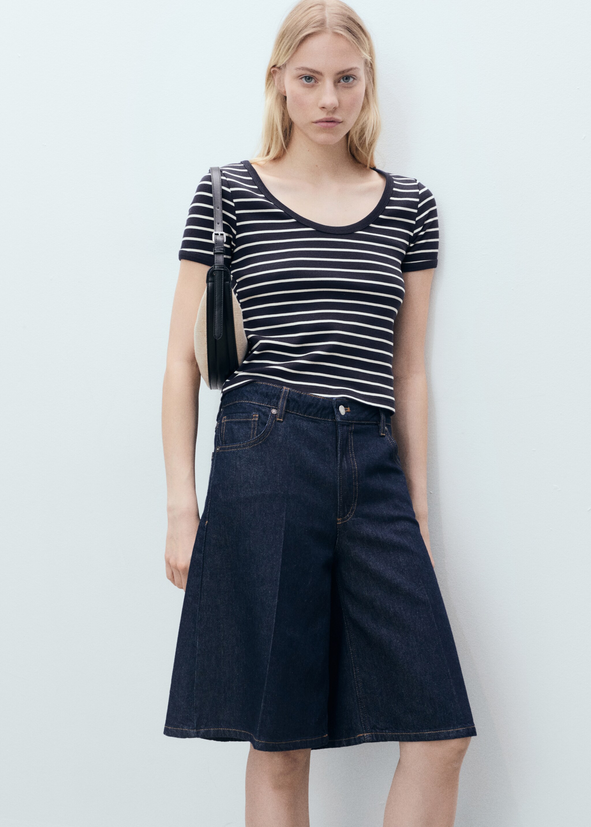 Striped cotton T-shirt with low neckline - Medium plane, Navy. Ref: 87059212-00.