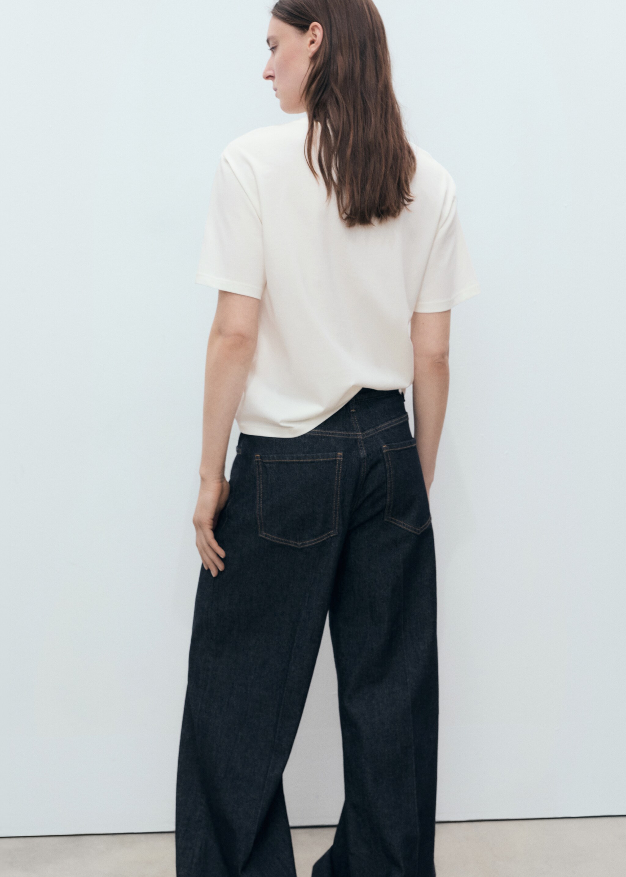 Embroidered cotton T-shirt - Reverse of the article, White. Ref: 87059213-00.