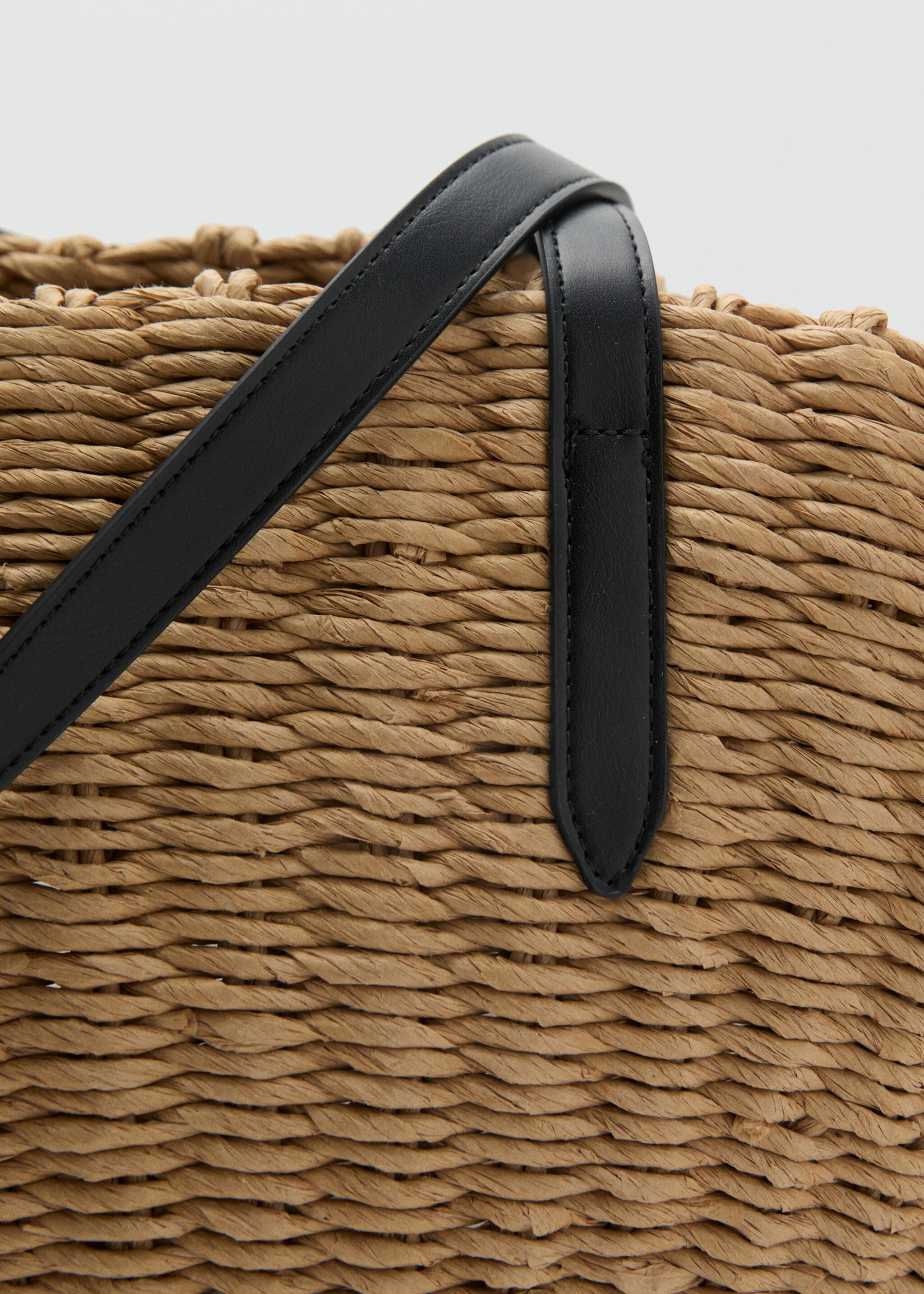 Bolso capazo fibra natural - Detalle del artículo 2, Negro. Ref: 87059806-00.