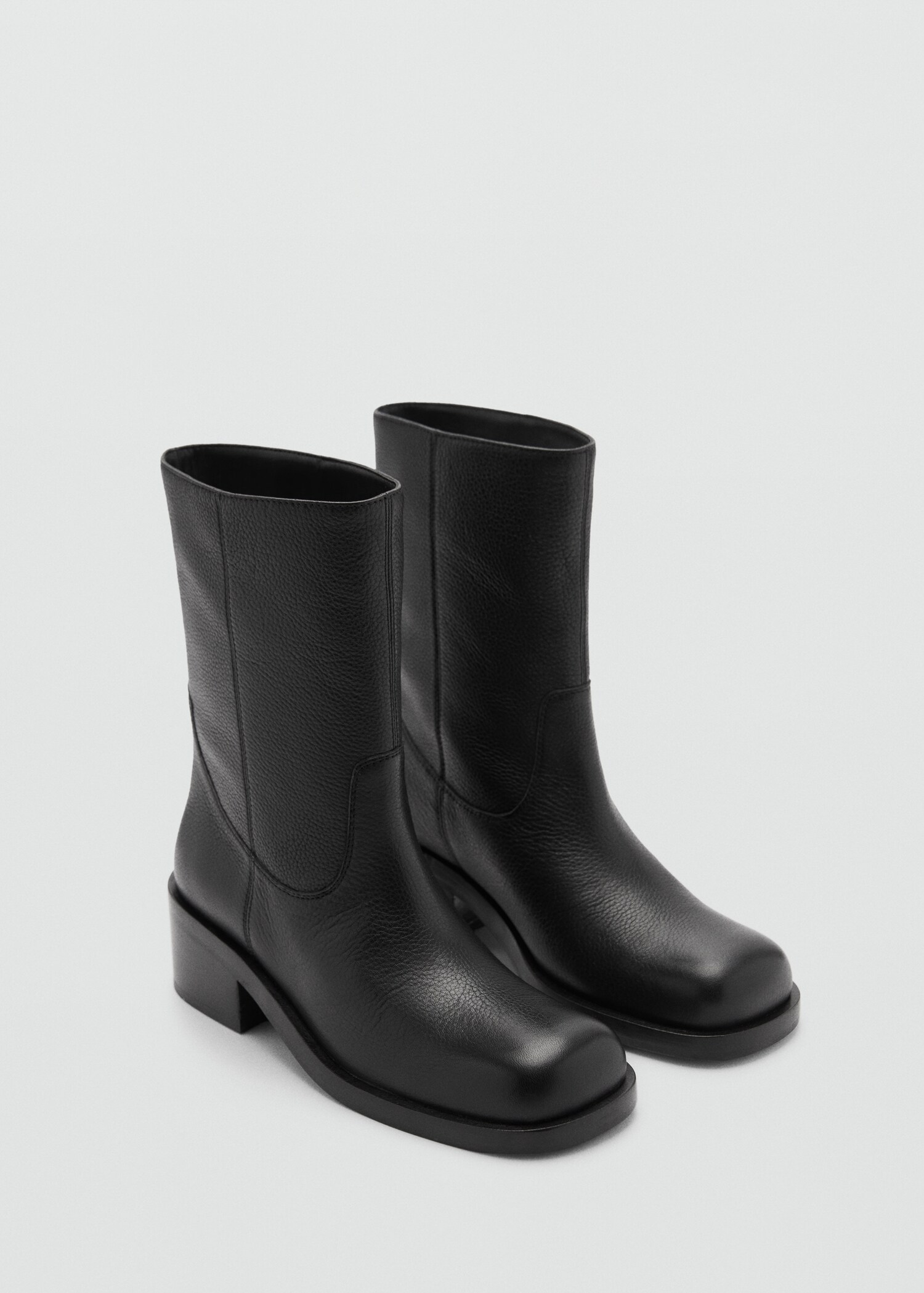 Squared toe leather ankle boots - Medium plane